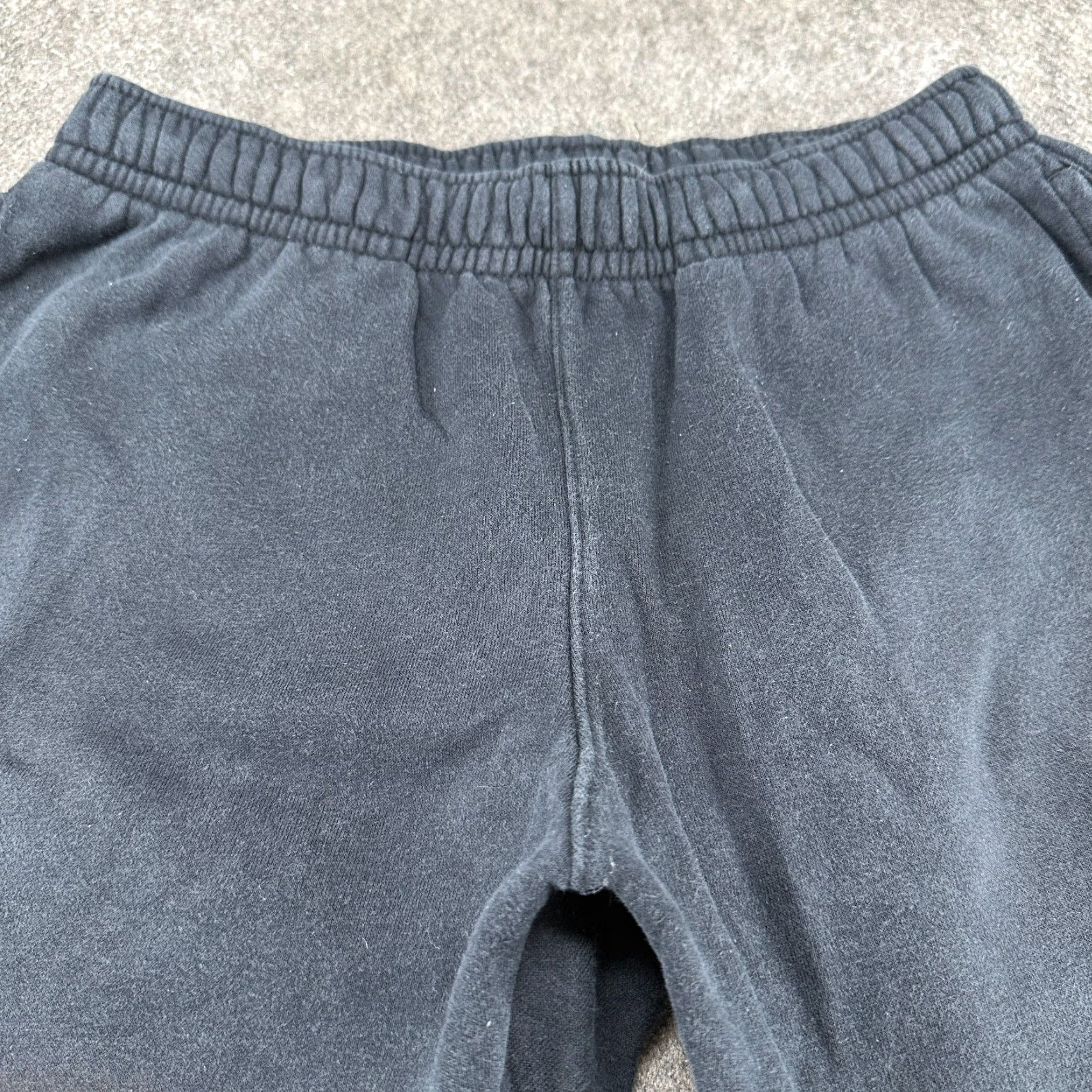 Nike Nike Pants Mens Small Black Jogger Fleece Cotton Club Swoosh Drawstring Regular Size US 29 - 2 Thumbnail