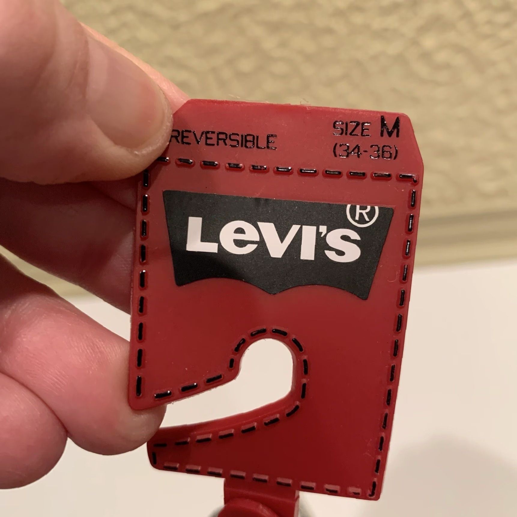 Levi's VINTAGE? No — skip. Levi's Reversible Belt Brown Black Metal Buckle M 34-36 Dress Belt Men 1.3" Solid Modern Size ONE SIZE - 2 Thumbnail