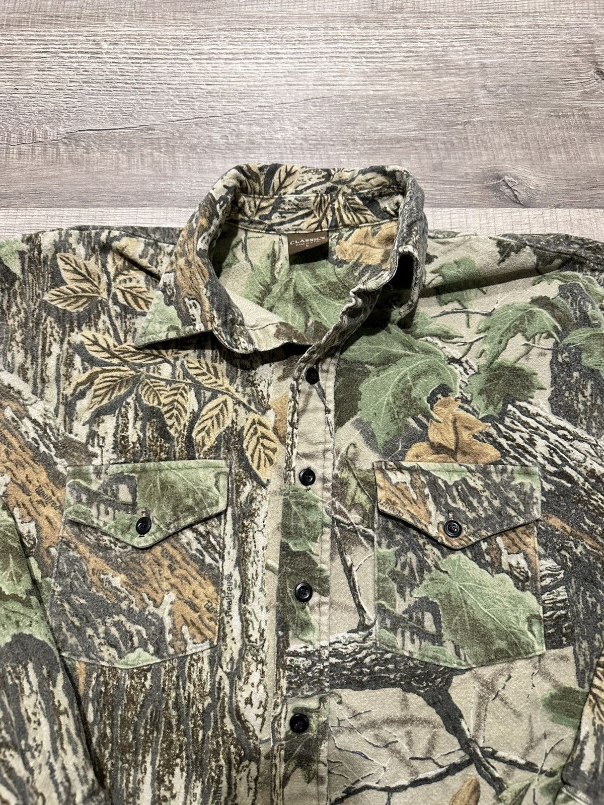 Realtree × Vintage Vintage camo button up Size US L / EU 52-54 / 3 - 2 Thumbnail
