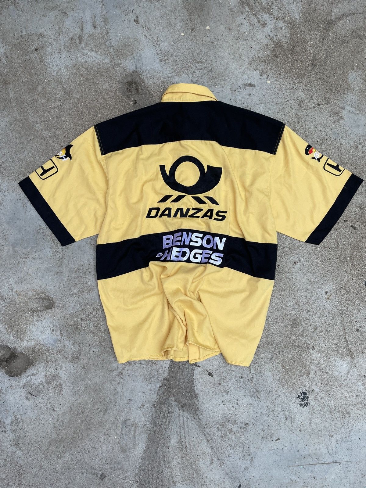Vintage 2001 F1 jordan honda benson & headges team Size US M / EU 48-50 / 2 - 2 Thumbnail