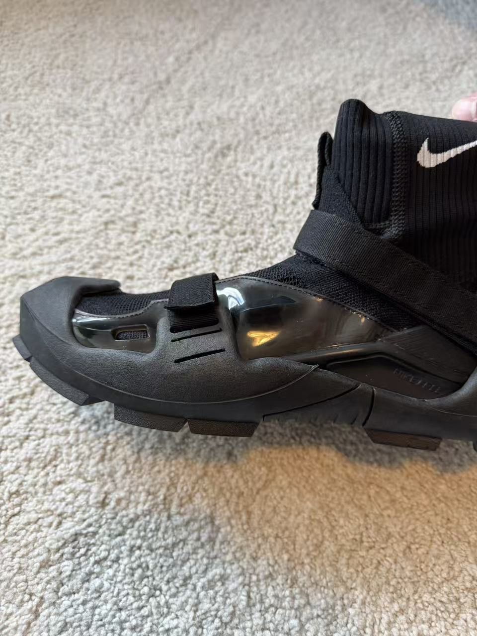 1017 ALYX 9SM × Nike Nike x 1017 ALYX 9SM W FREE TR flyknit 3 Sneaker Size US 9 / IT 39 - 6 Thumbnail