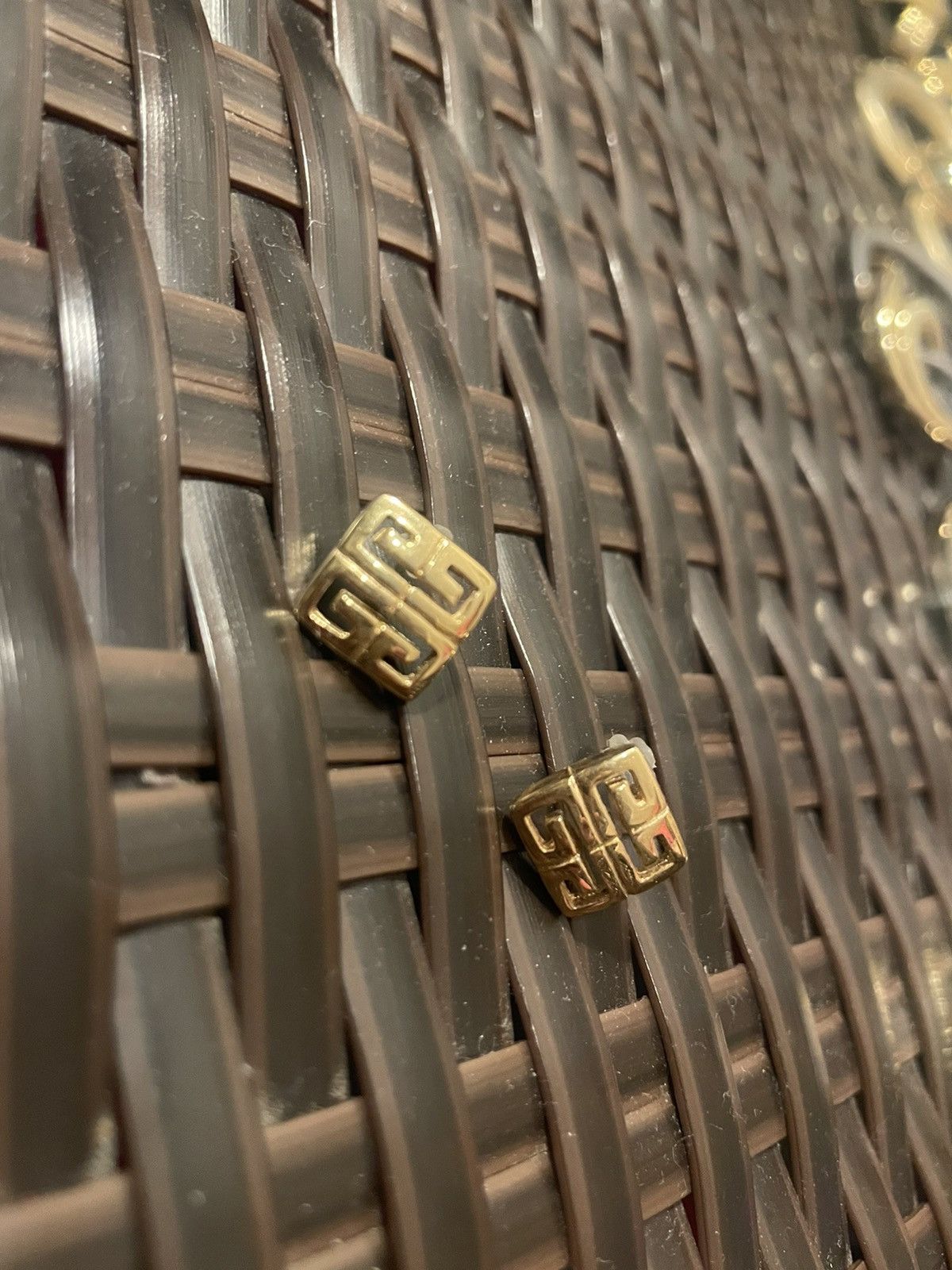 Givenchy GIVENCHY Logo Earrings Size ONE SIZE - 2 Thumbnail
