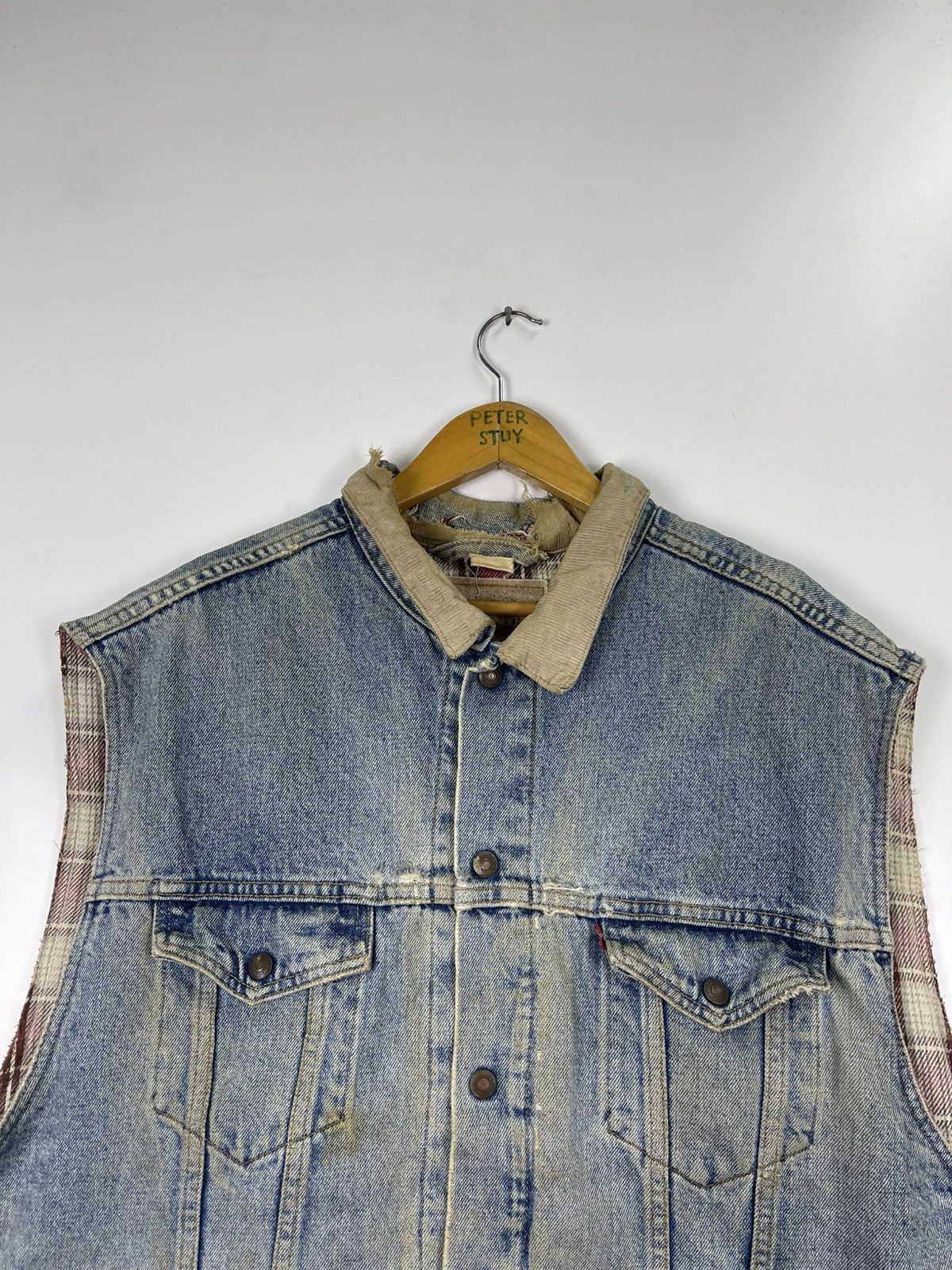 Levi's Vintage 80s Levi’s Distress Denim Sleeveless Size US L / EU 52-54 / 3 - 6 Thumbnail