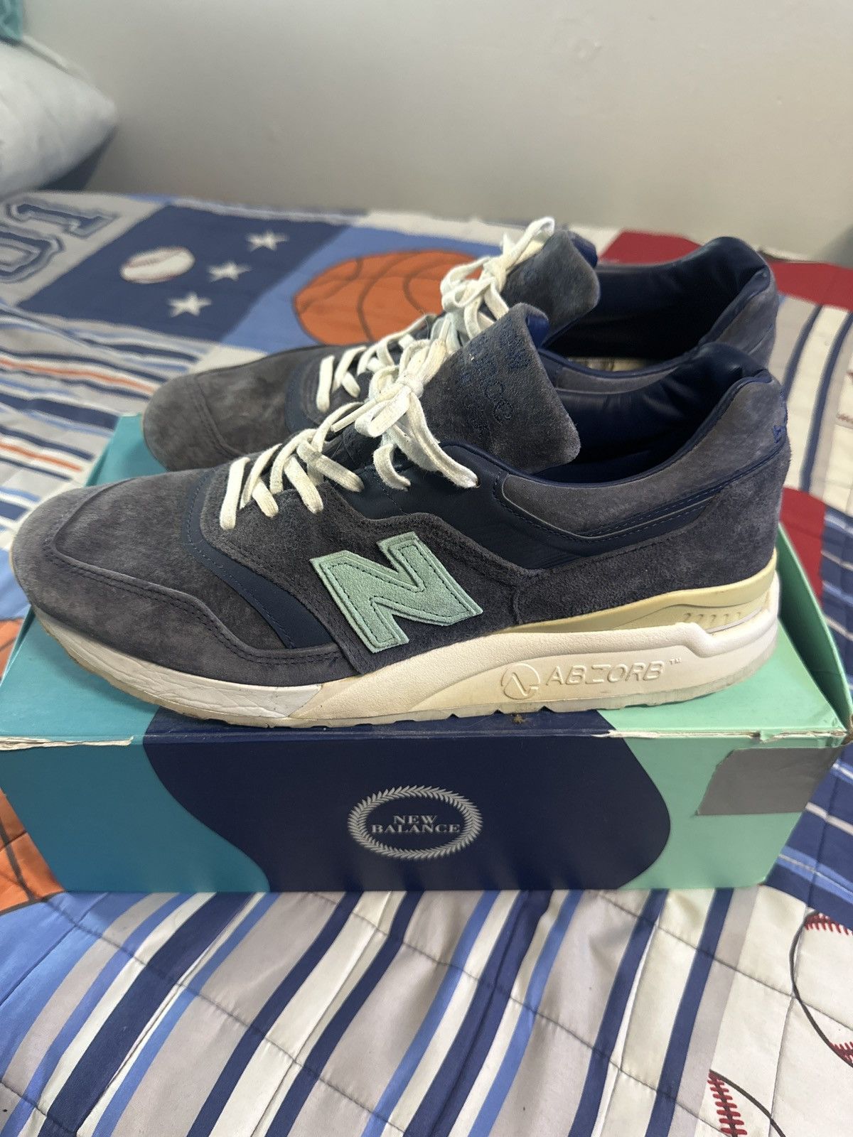Kith × New Balance New Balance X Ronnie Fieg 997.5 Size US 11 / EU 44 - 2 Thumbnail