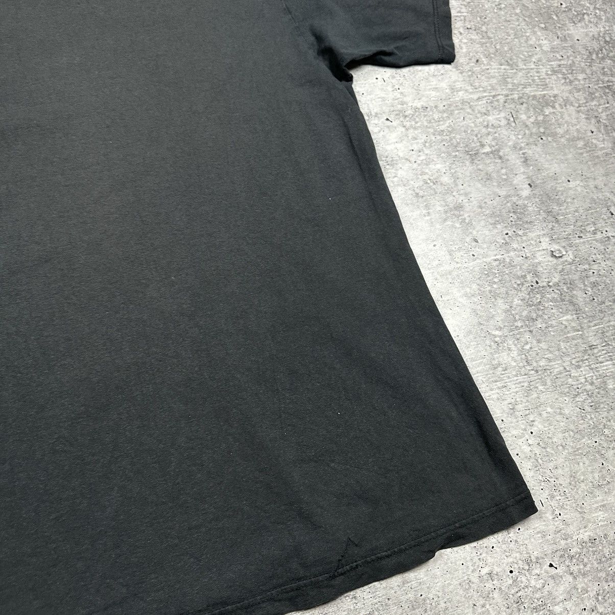 Vintage Vintage 90s Antisfiga T-shirt Black Men’s Size L Size US L / EU 52-54 / 3 - 19 Thumbnail