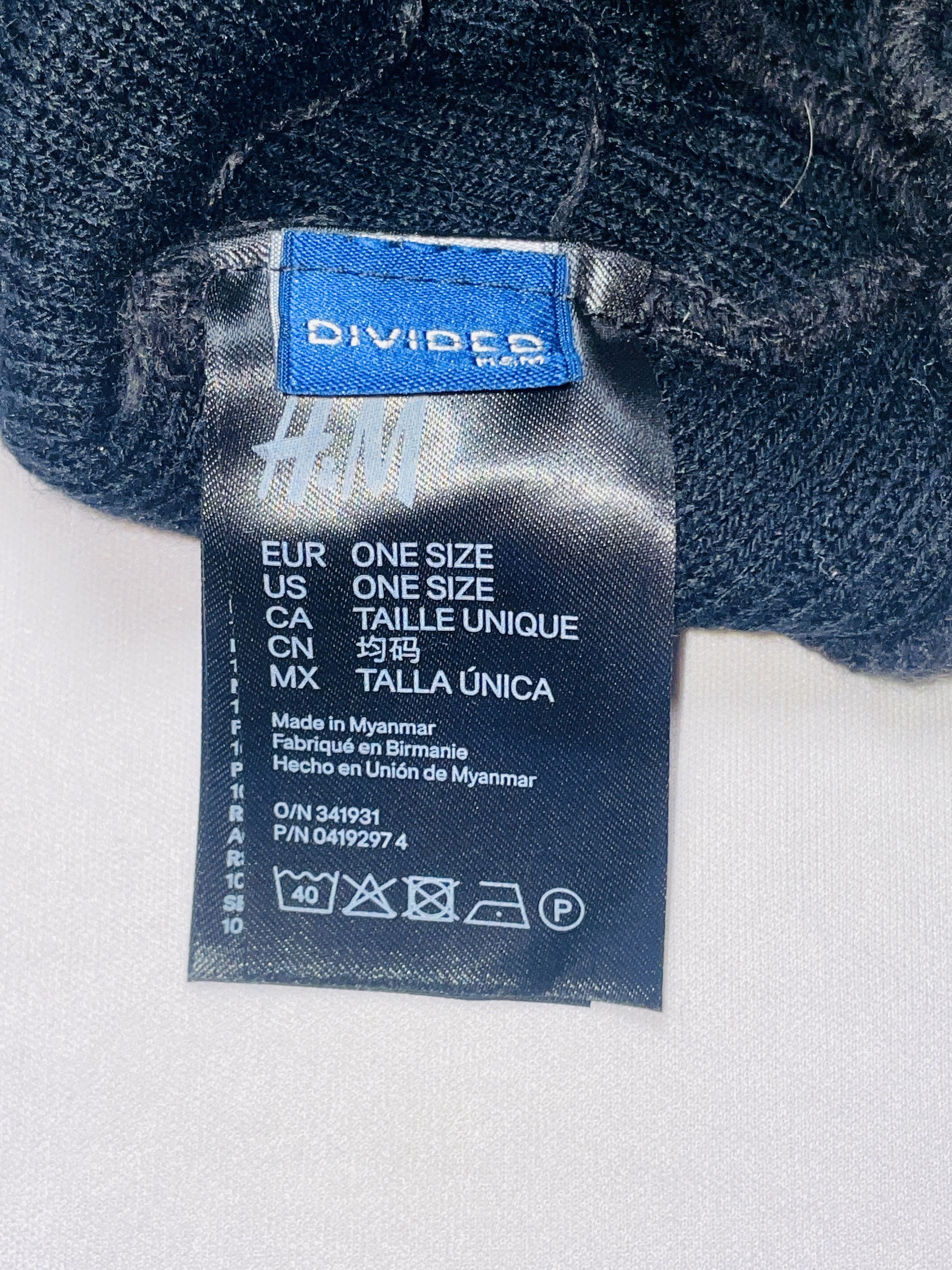 H&M 🧥 9,90€ – Schwarze Beanie/Strickmütze – Divided H&M Size ONE SIZE - 2 Thumbnail