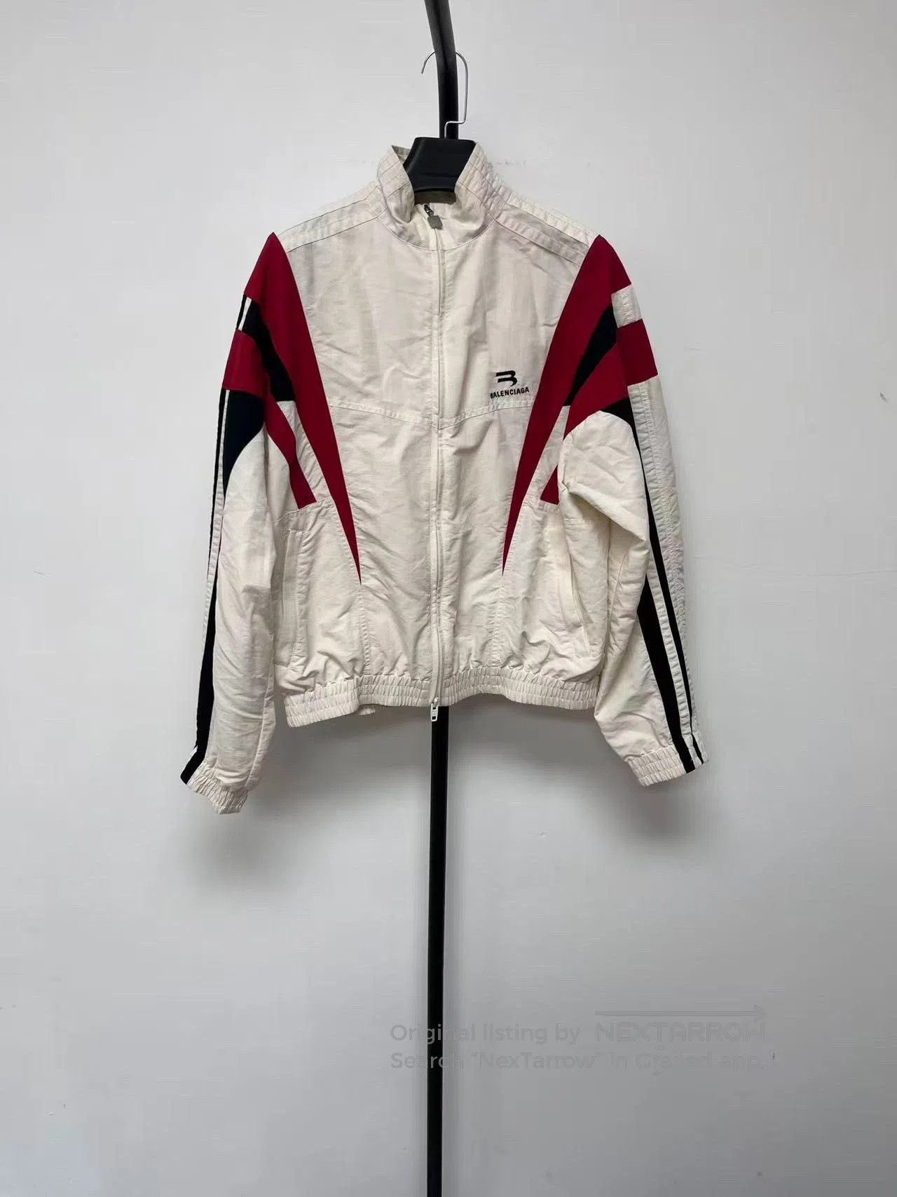 Balenciaga Balenciaga Women's Colorblock Stand Collar Zip Jacket. Size XS / US 0-2 / IT 36-38 - 1 Thumbnail