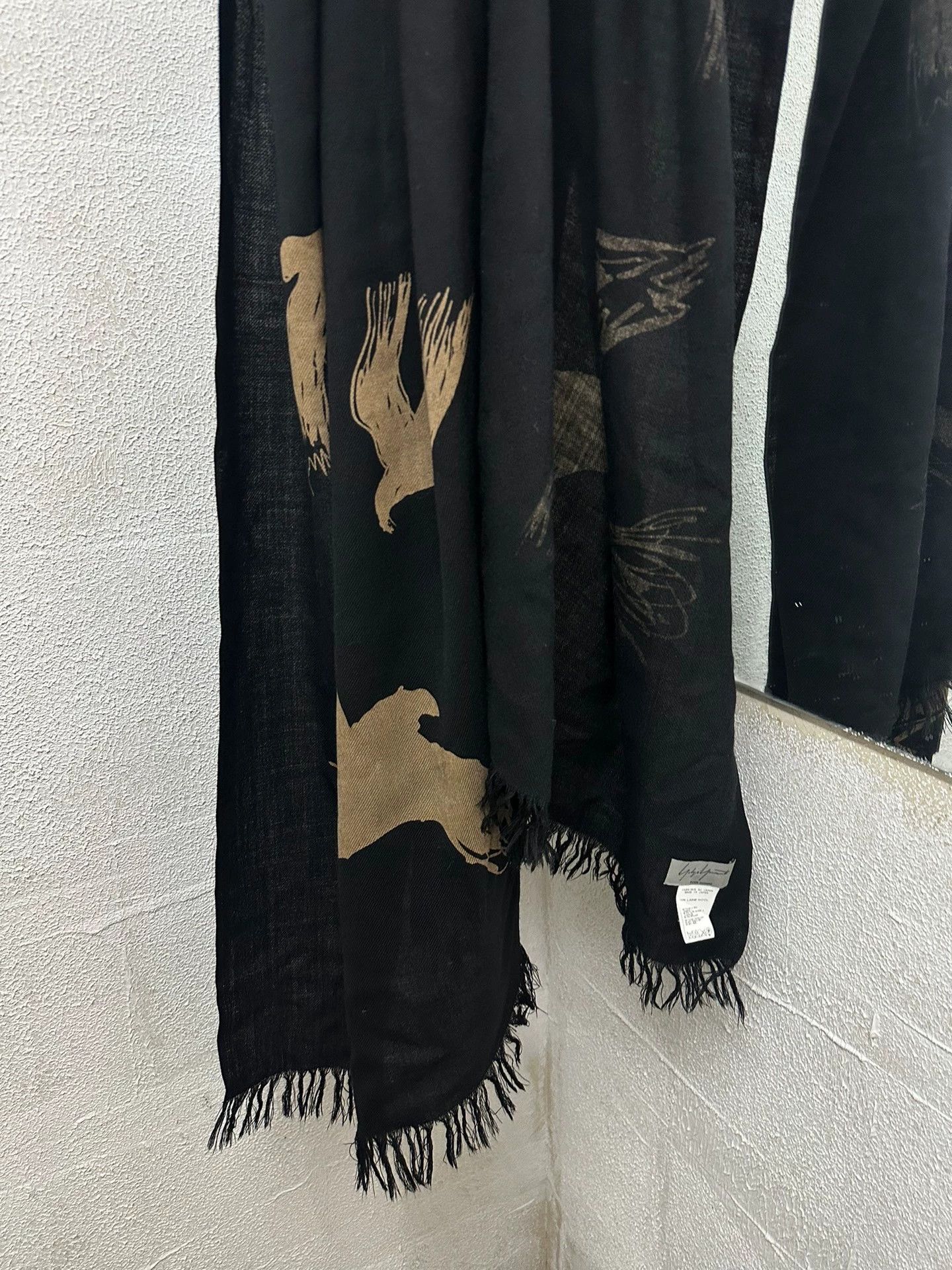 Yohji Yamamoto Yohji Yamamoto 11AW Resist-Dyed Crow Scarf Oversized Print Unreplicated Size ONE SIZE - 3 Thumbnail