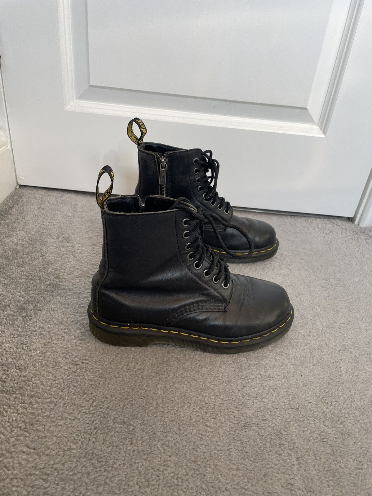 Dr. Martens Dr martens 1460 vintage leather boots Size US 6.5 / IT 36.5 - 2 Thumbnail