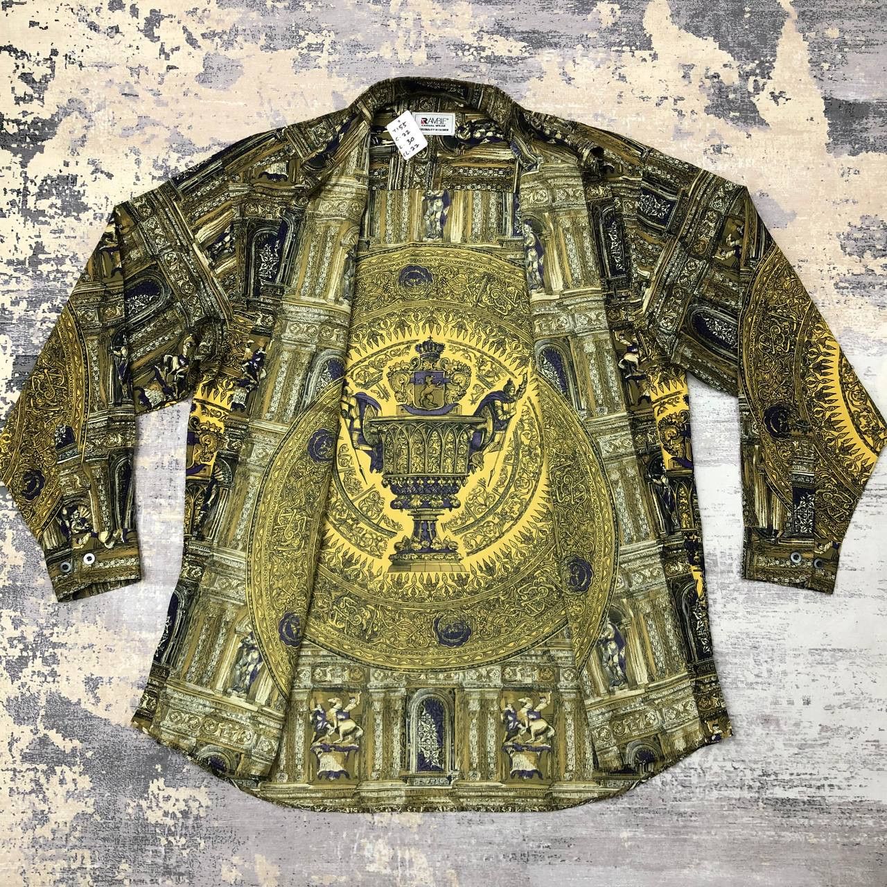 Vintage T155 VTG ROME EMPIRE FULLPRINT SILK BY RAMBLE SHIRT Size US L / EU 52-54 / 3 - 4 Thumbnail