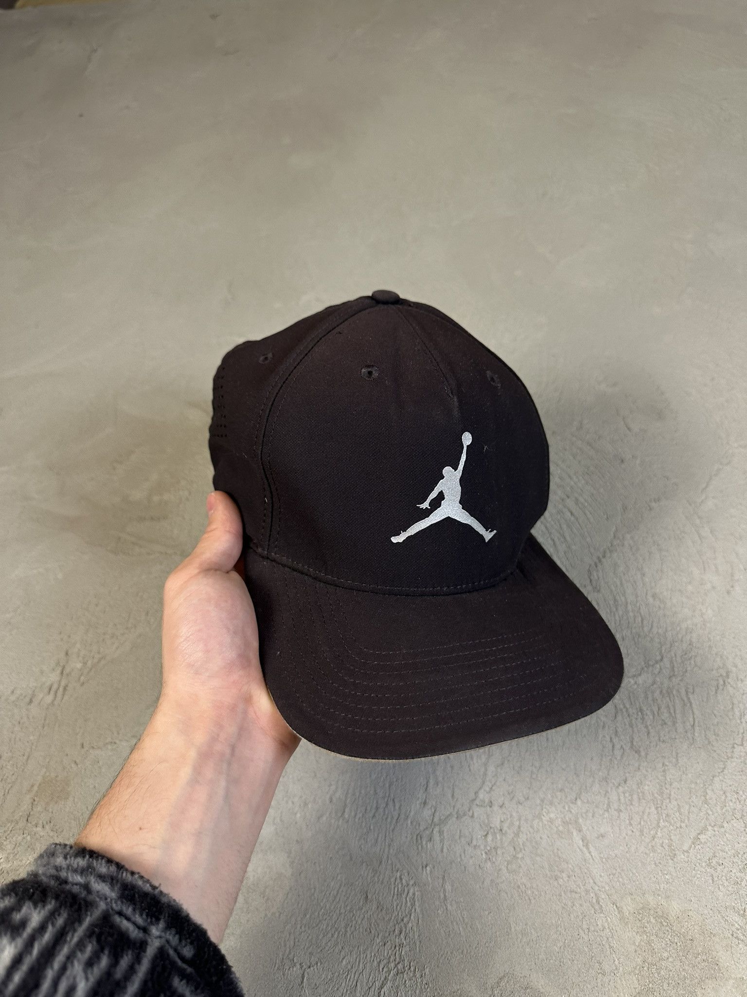 Jordan Brand Vintage Y2k Jordan Logo Cap Hat Size ONE SIZE - 1 Thumbnail