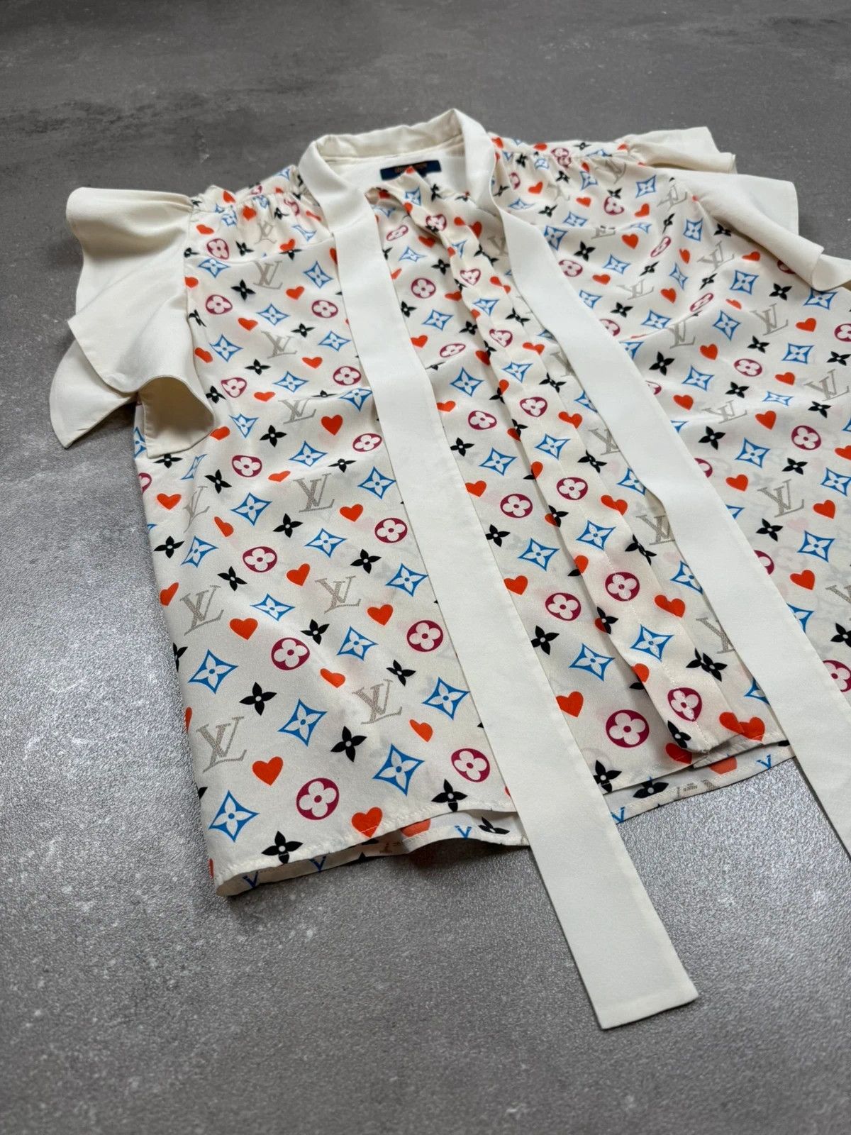 Louis Vuitton Louis Vuitton blouses shirt monogram luxury for Japan 21ss Size L / US 10 / IT 46 - 3 Thumbnail