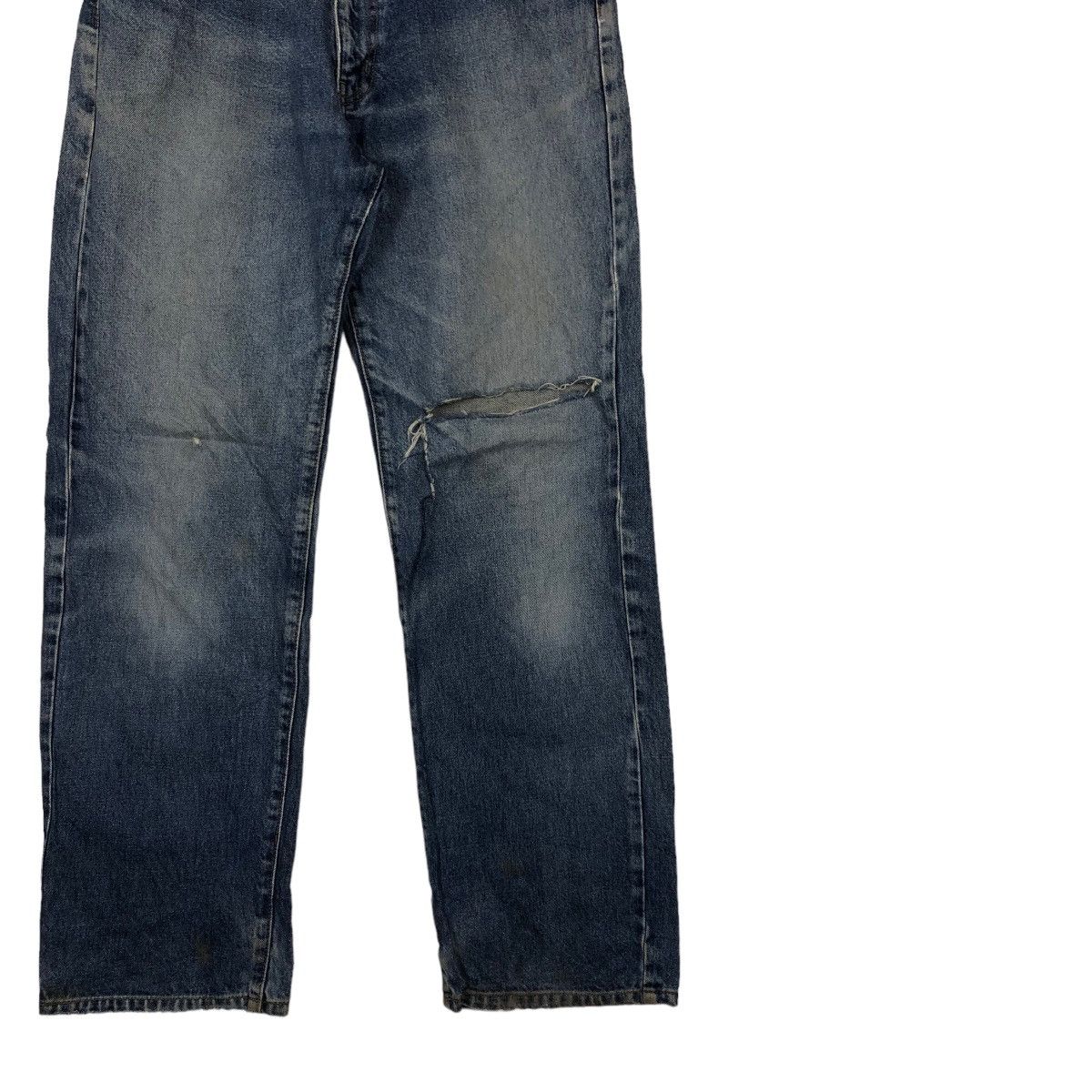 Japanese Brand 🔥90’s JAPAN MADE DISTRESSED JEANS UNIQUE CLOTHING WAREHOUSE Size US 30 / EU 46 - 5 Thumbnail