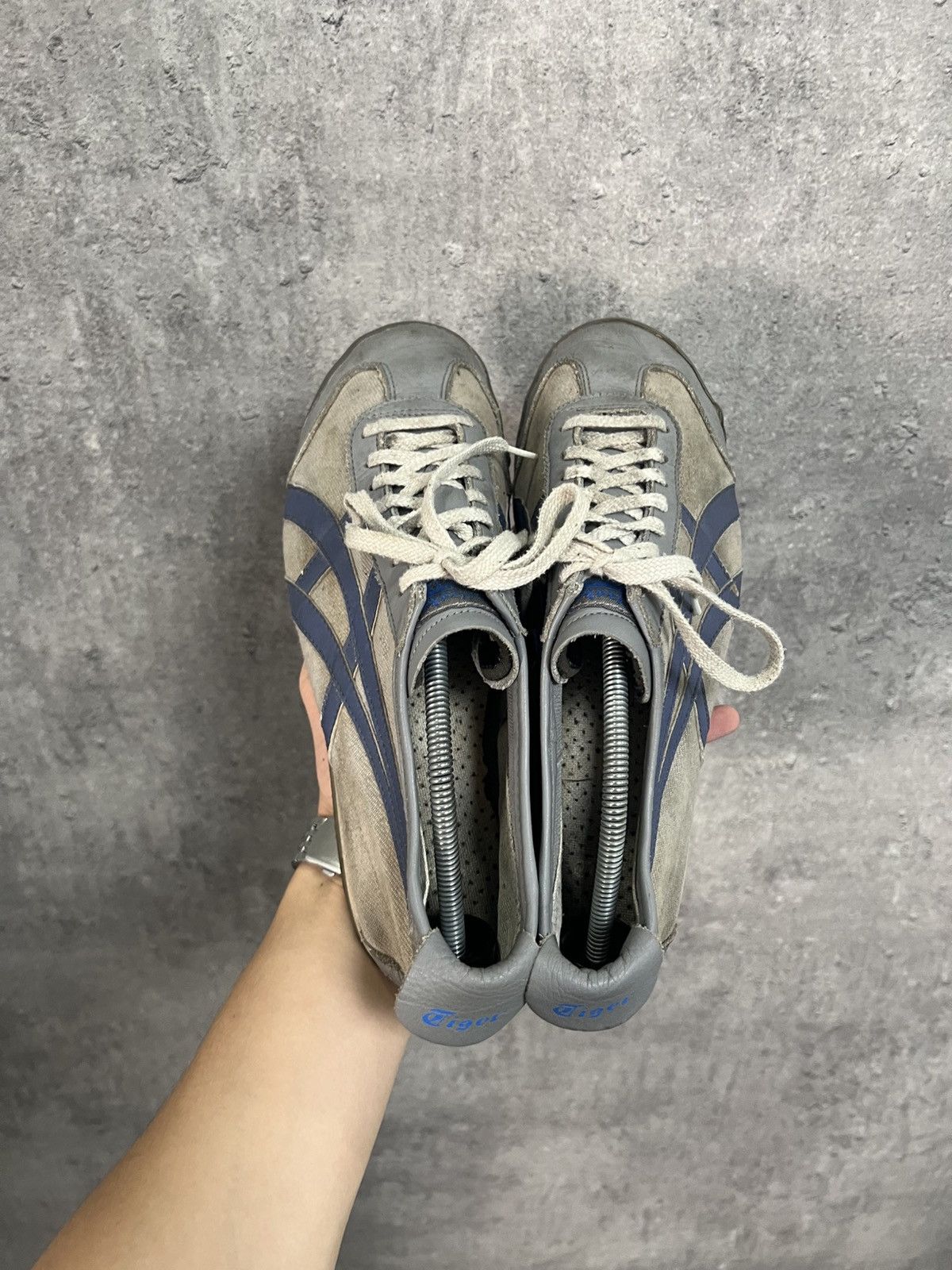 Asics Vintage Asics Onitsuka Tiger Mexico 66 Leather Sneakers Size US 10 / EU 43 - 5 Thumbnail