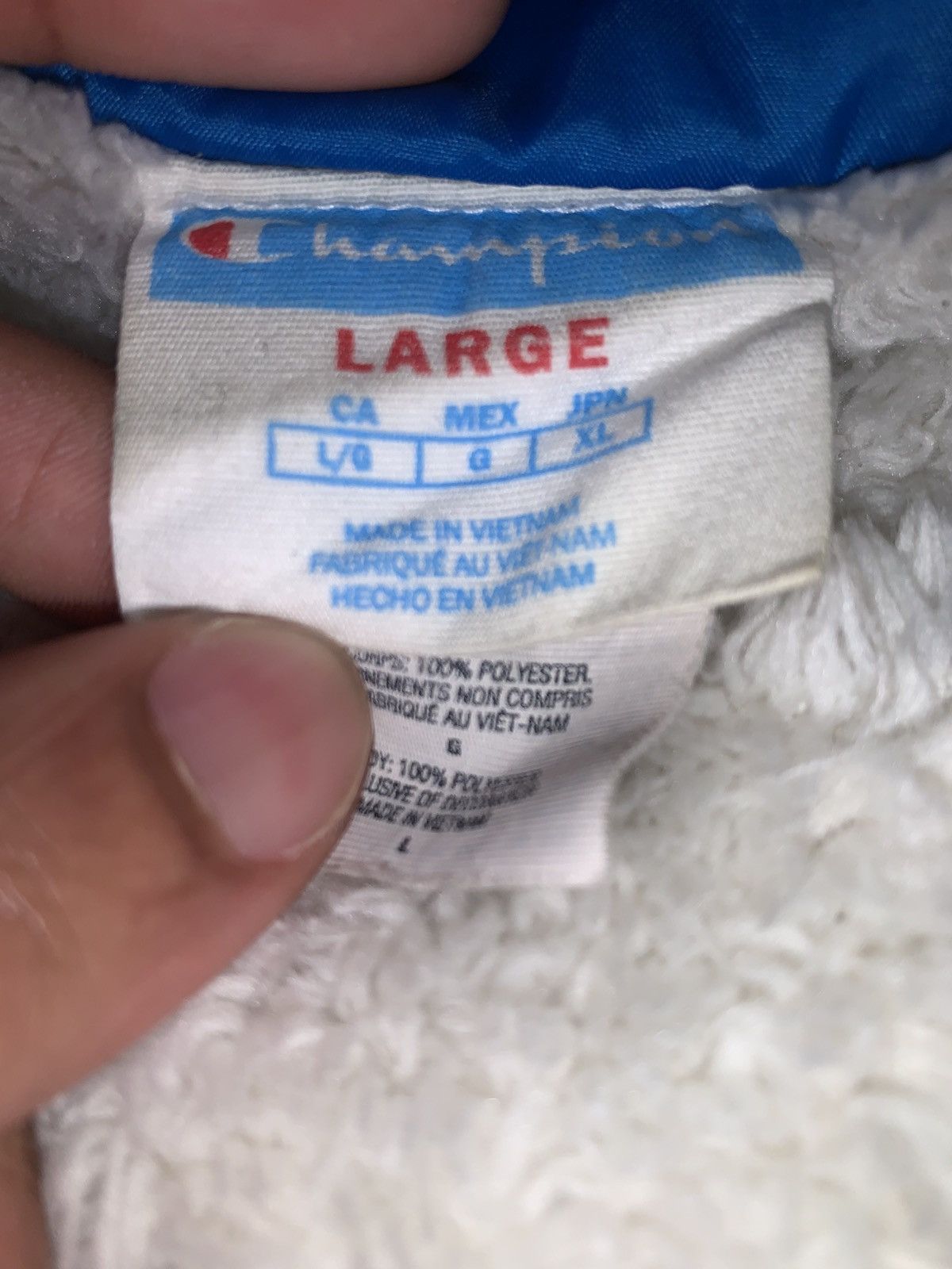 Champion Champion Bomber(WHITE FUR) Size US L / EU 52-54 / 3 - 8 Thumbnail