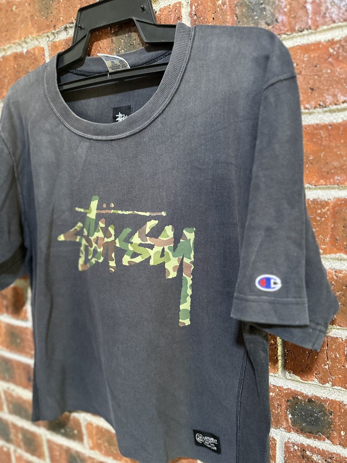 Champion Thrashed Vintage Stussy X Champion Faded Tee Size US L / EU 52-54 / 3 - 8 Thumbnail