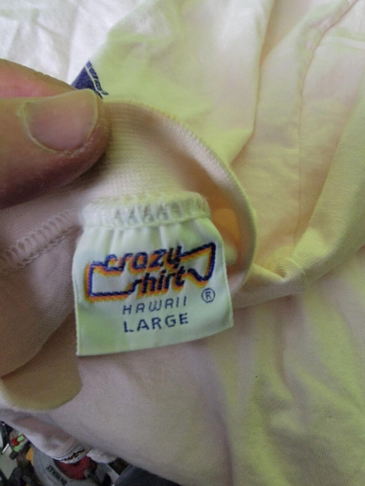 Other Vintage 80s Crazy Shirts Hawaii Pink Maui Fish Single Stitch Size US L / EU 52-54 / 3 - 11 Thumbnail