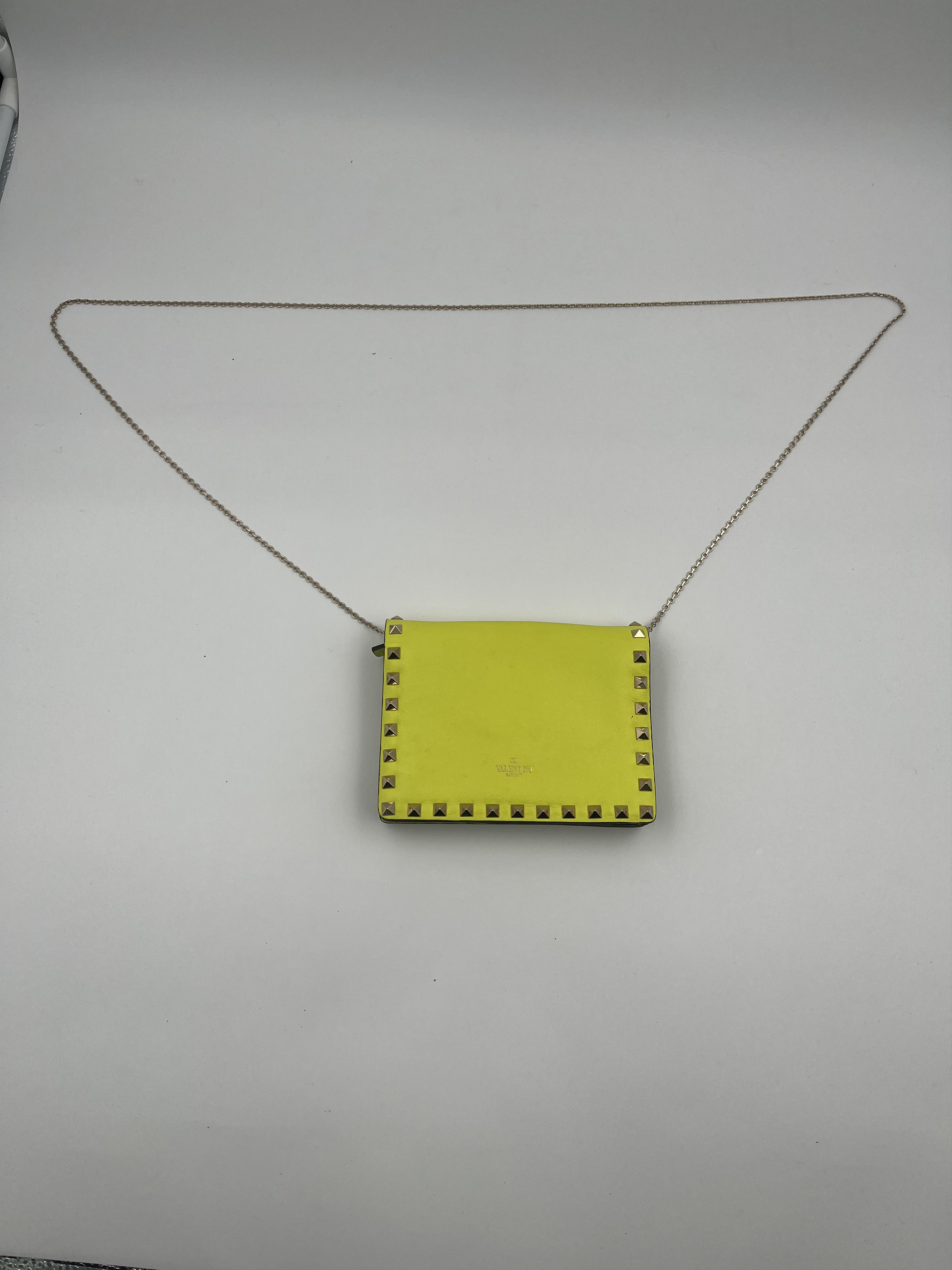 Valentino Valentino Neon Yellow Rockstud Handbag Size ONE SIZE - 4 Thumbnail