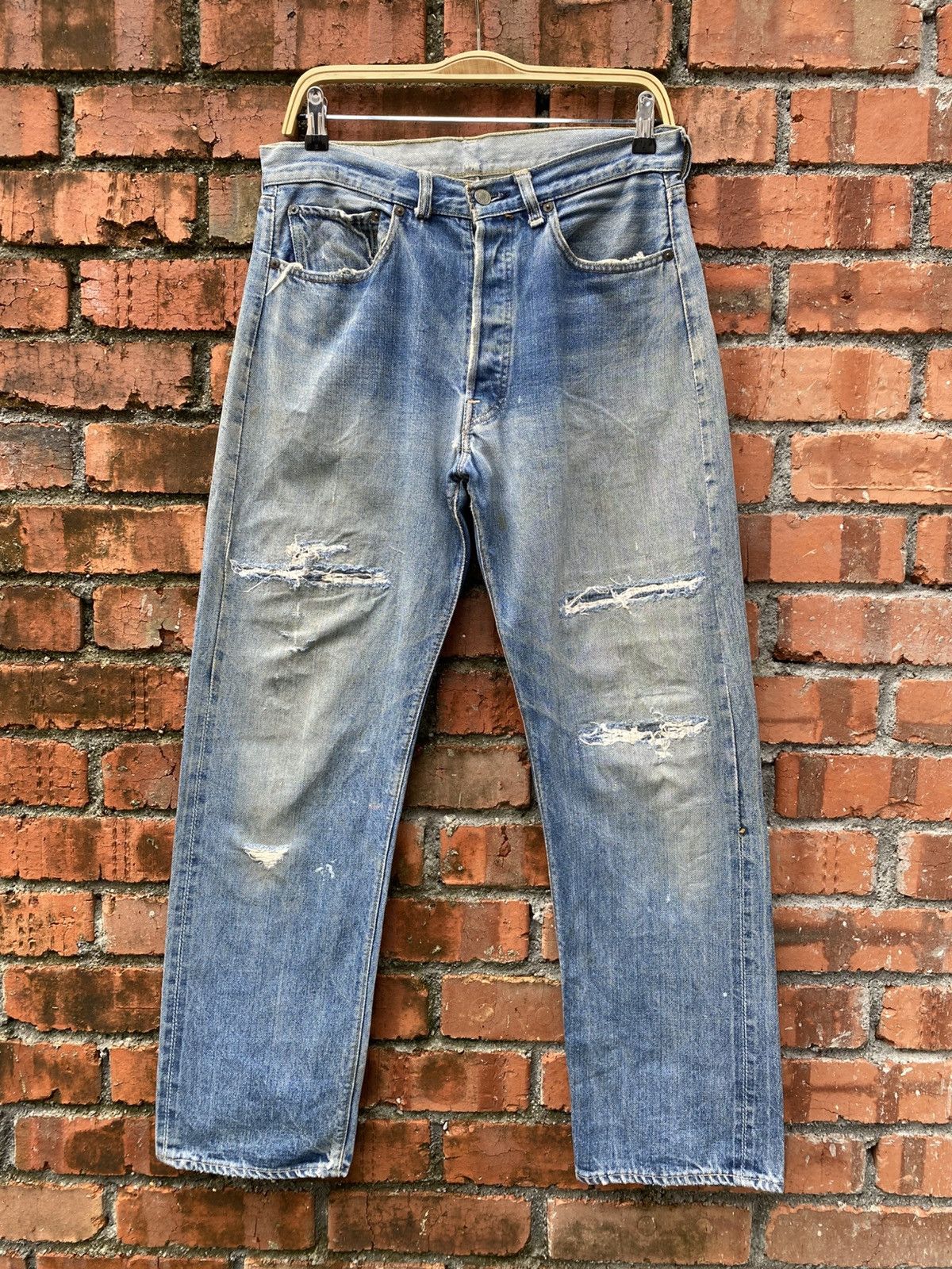 Vintage W32x30 Vintage levi's 501 redline made in USA 80s distressed Size US 32 / EU 48 - 1 Thumbnail