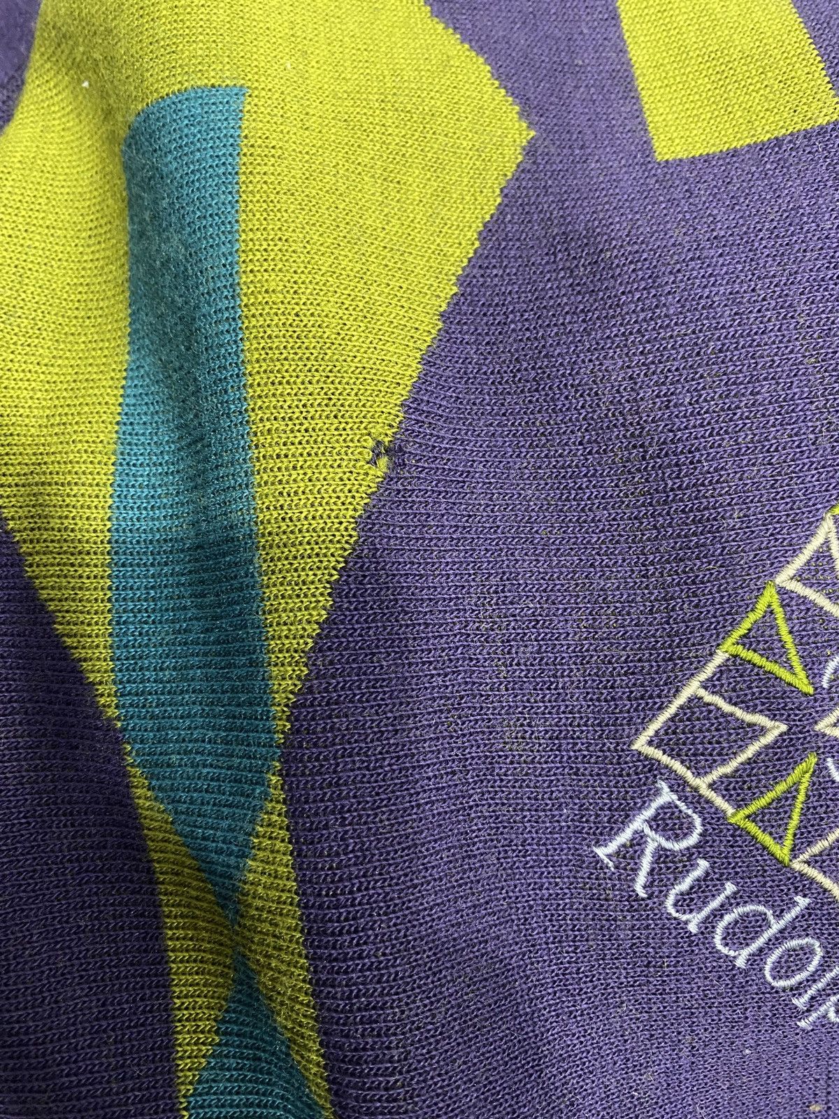 Vintage 90s Rudolph Valentino Crewneck Sweater Embroidery Logo Size US M / EU 48-50 / 2 - 7 Thumbnail