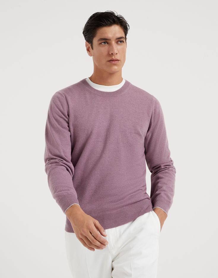 Cashmere Sweater in Dark Purple