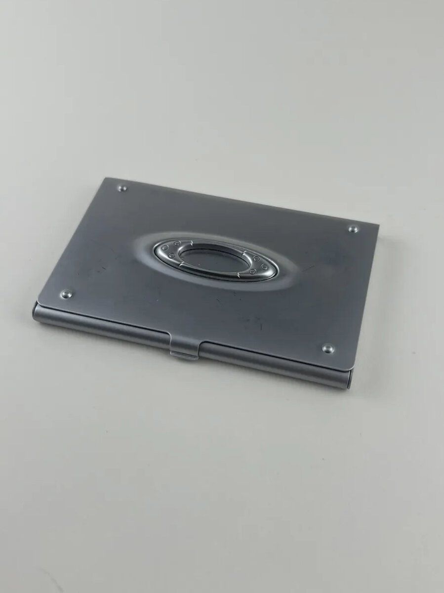 Oakley Rare Oakley Icon Metal Business Cald Case Holder Size ONE SIZE - 1 Thumbnail