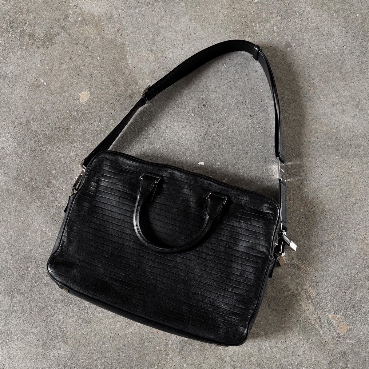 Dior Dior Homme 2-Way Leather Messenger Bag By Hedi Slimane Size ONE SIZE - 2 Thumbnail