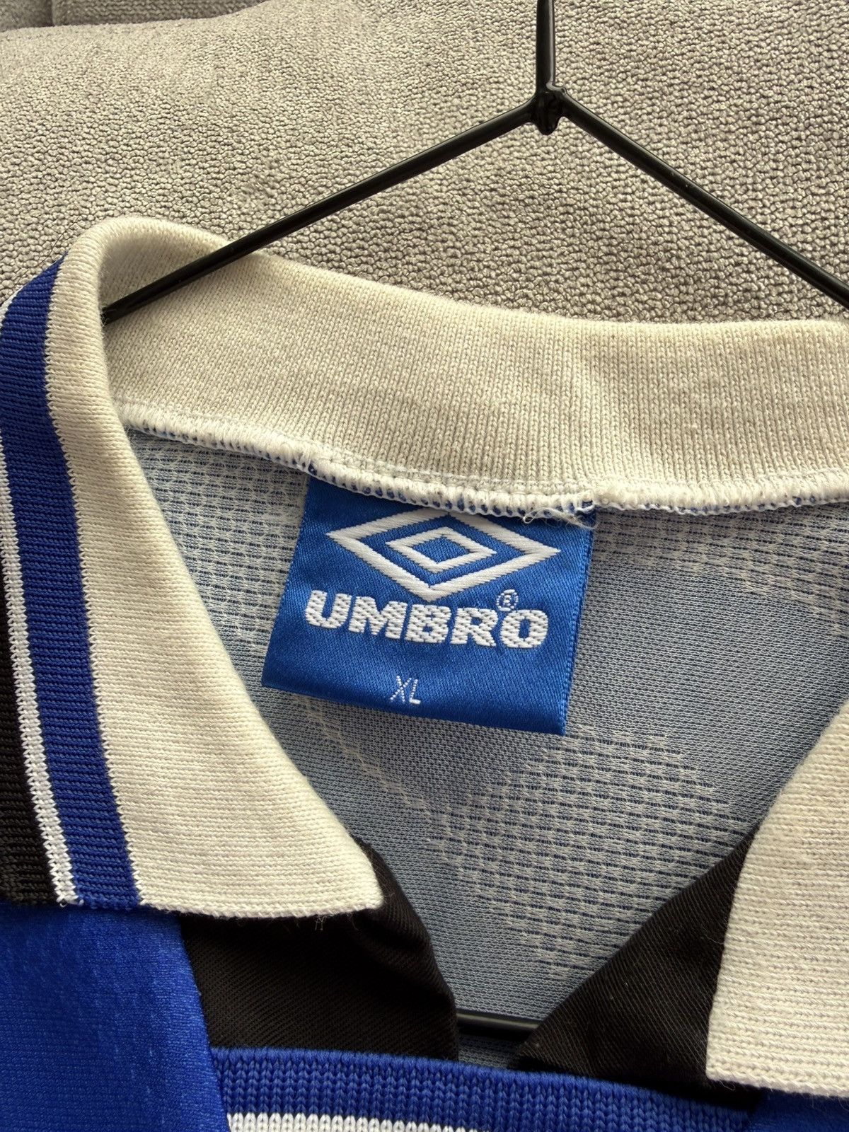 Umbro Manchester United 1994-96 Umbro Retro Soccer Away Jersey Size US XL / EU 56 / 4 - 10 Thumbnail
