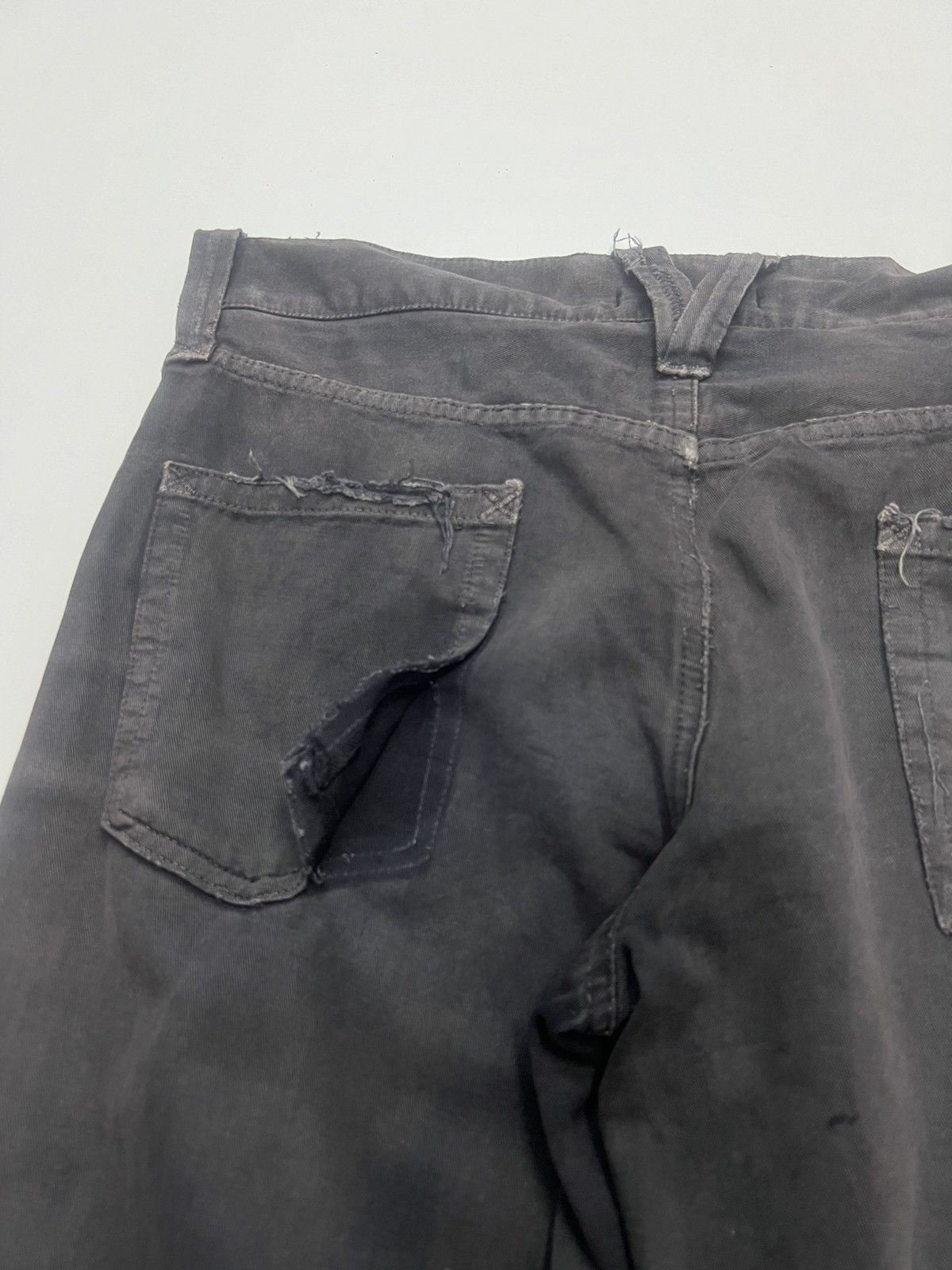 Dolce & Gabbana Dolce & Gabbana Distress Pants Size 38 Size US 38 / EU 54 - 7 Thumbnail