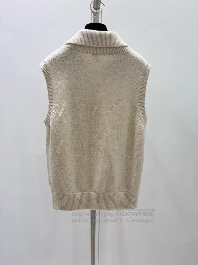 Chanel Chanel Bow doll collar cashmere vest Size XS / US 0-2 / IT 36-38 - 2 Thumbnail