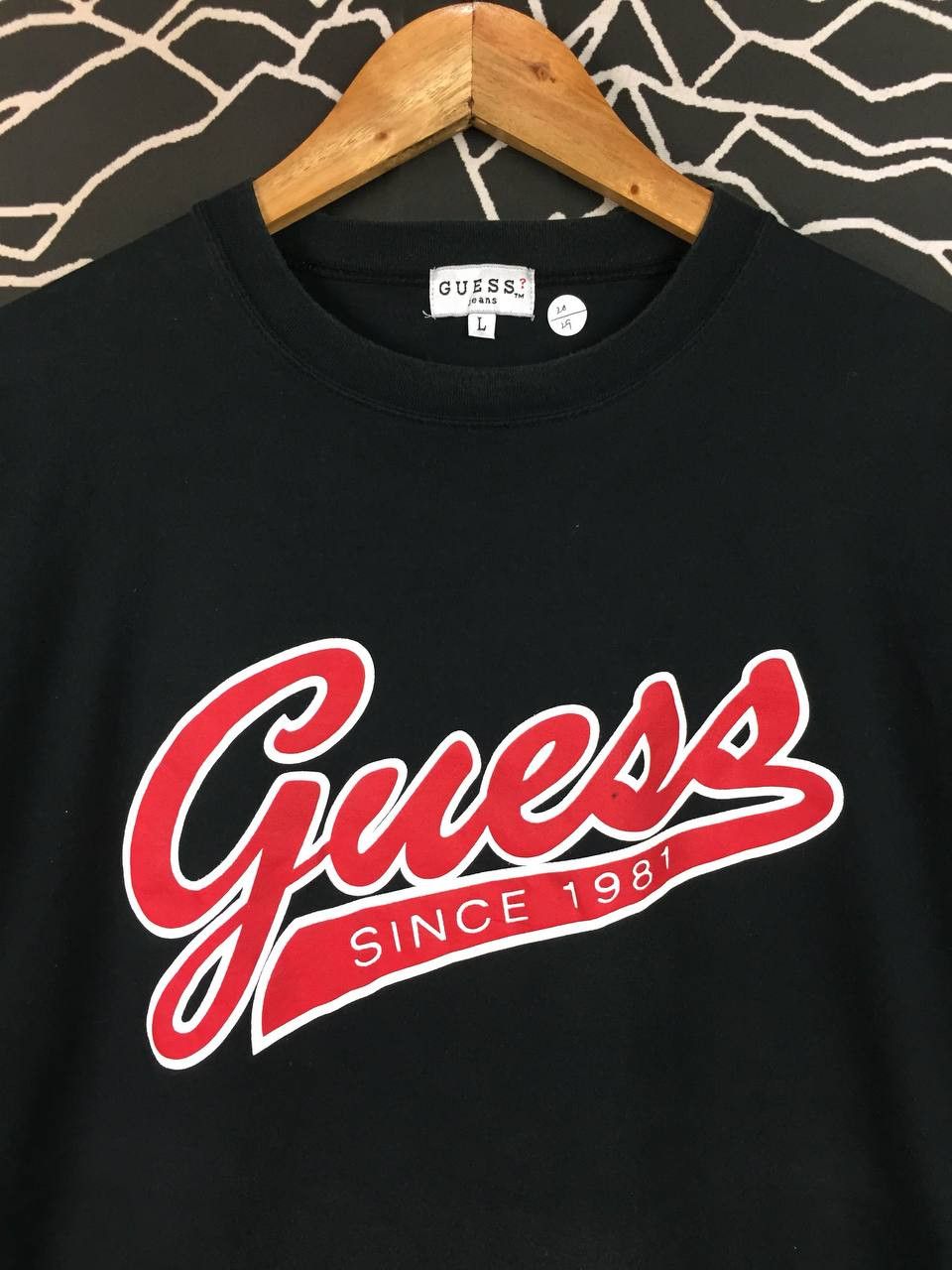 Guess Vtg Guess Jeans Classic Script Logo Streetwear Tee Size US M / EU 48-50 / 2 - 3 Thumbnail