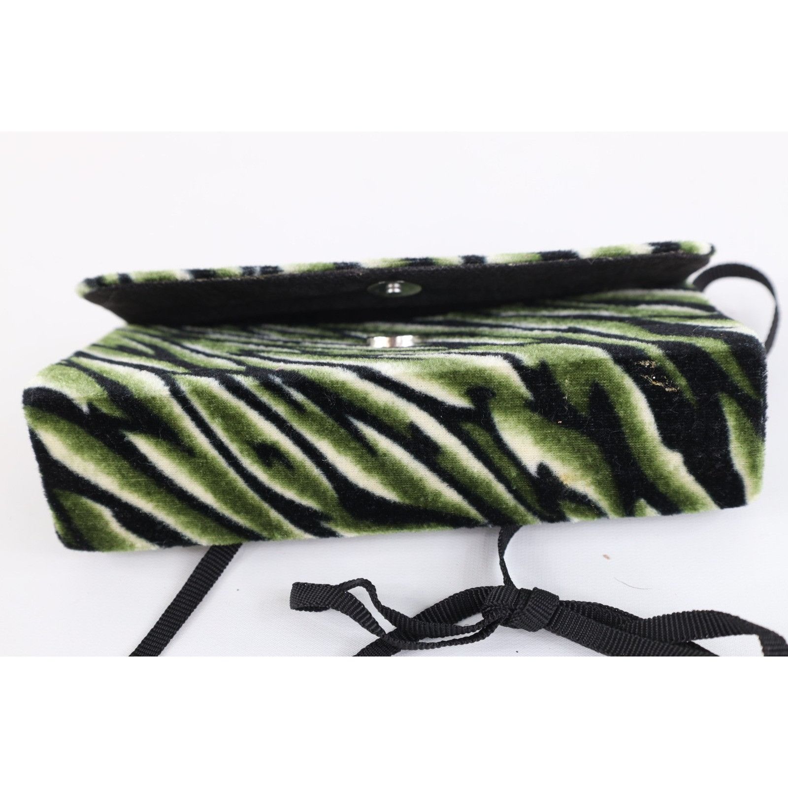 Vintage Vintage 90s Y2K Babydoll Velour Zebra Striped Hand Bag Size ONE SIZE - 8 Thumbnail