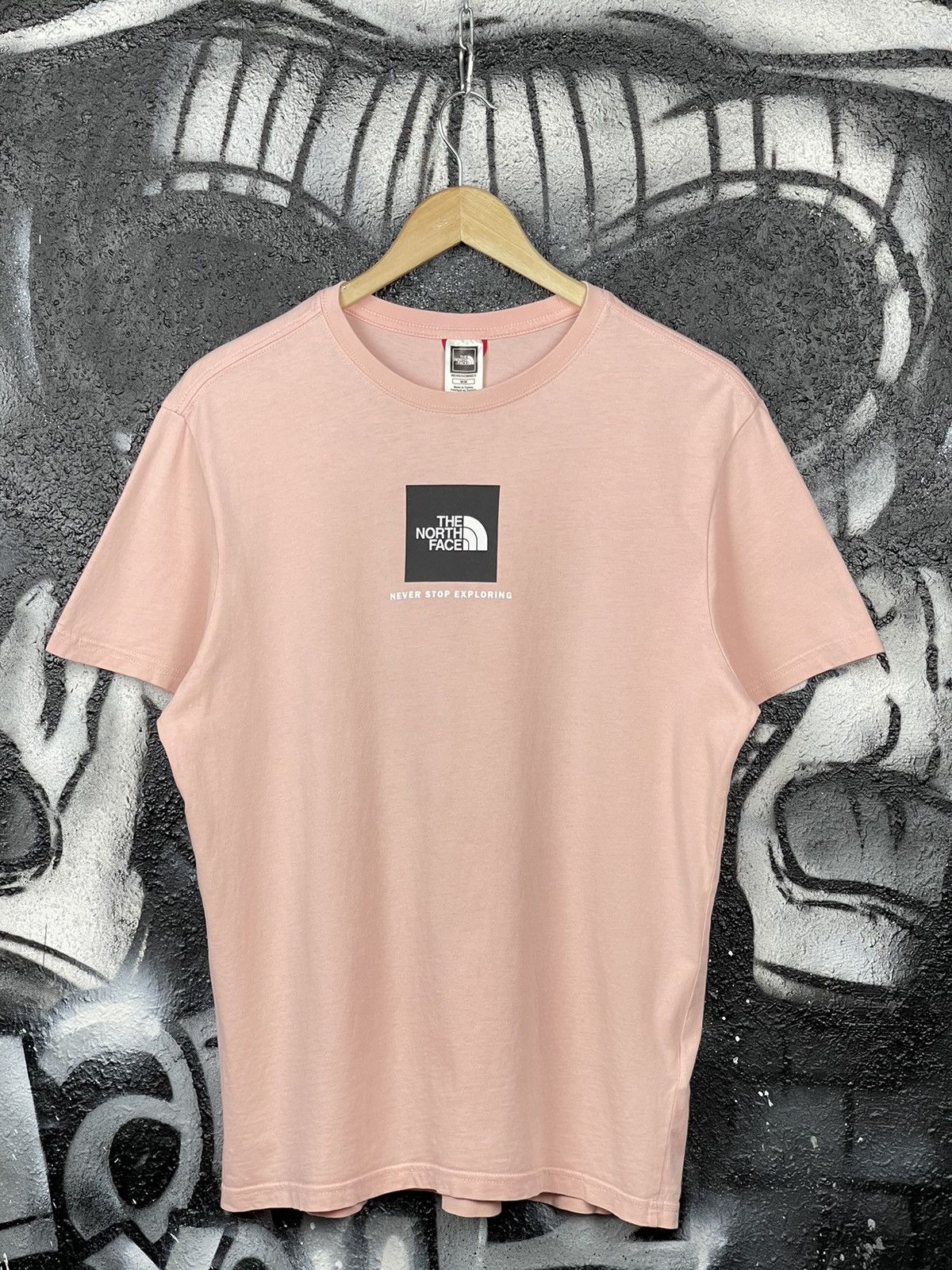 The North Face The North Face Box Logo Pink T-Shirt Men’s Size Large Size US L / EU 52-54 / 3 - 3 Thumbnail