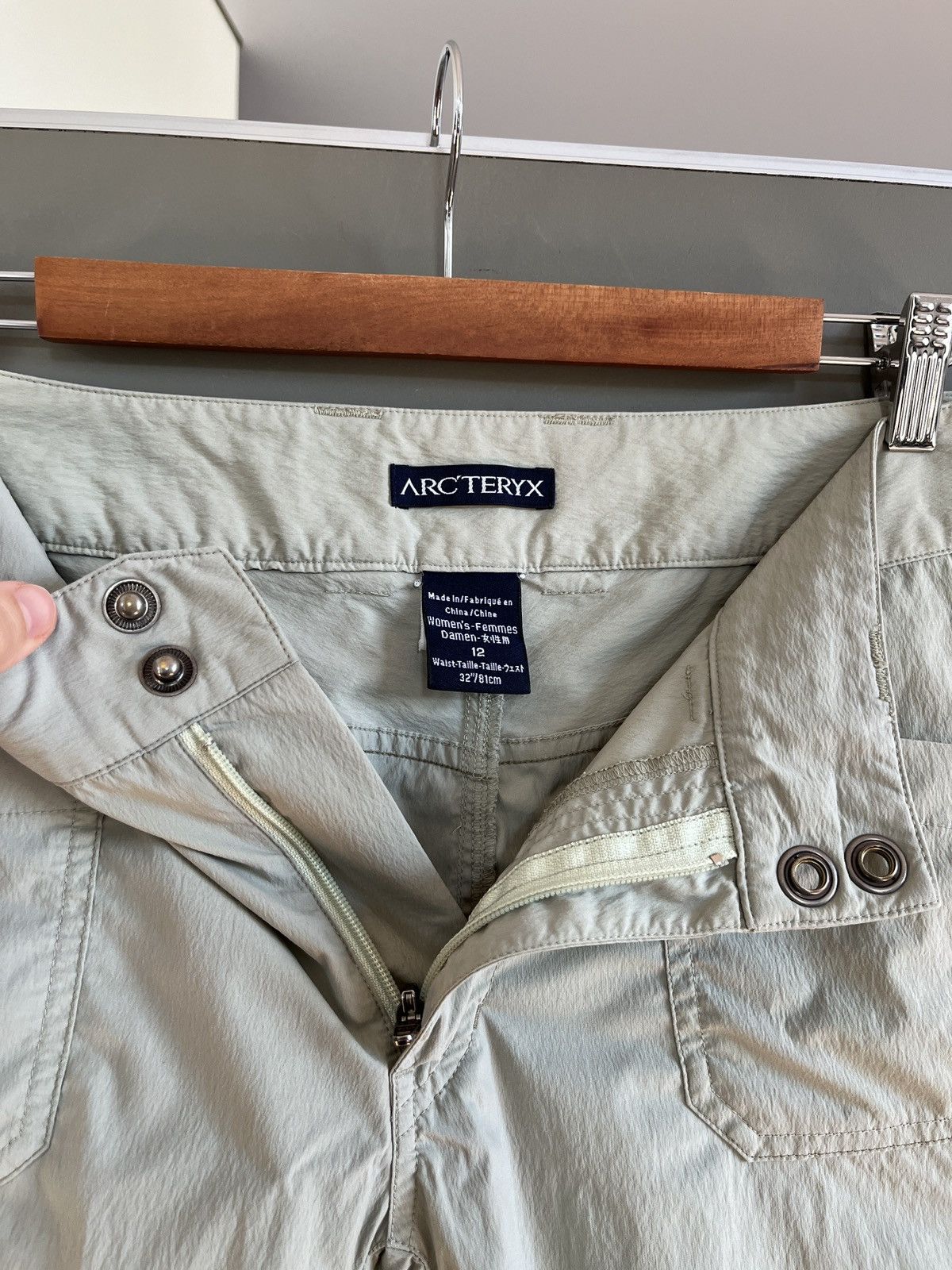 Arc'teryx Arcteryx Light Outdoor Cargo Shorts Size 34" / US 12 / IT 48 - 4 Thumbnail