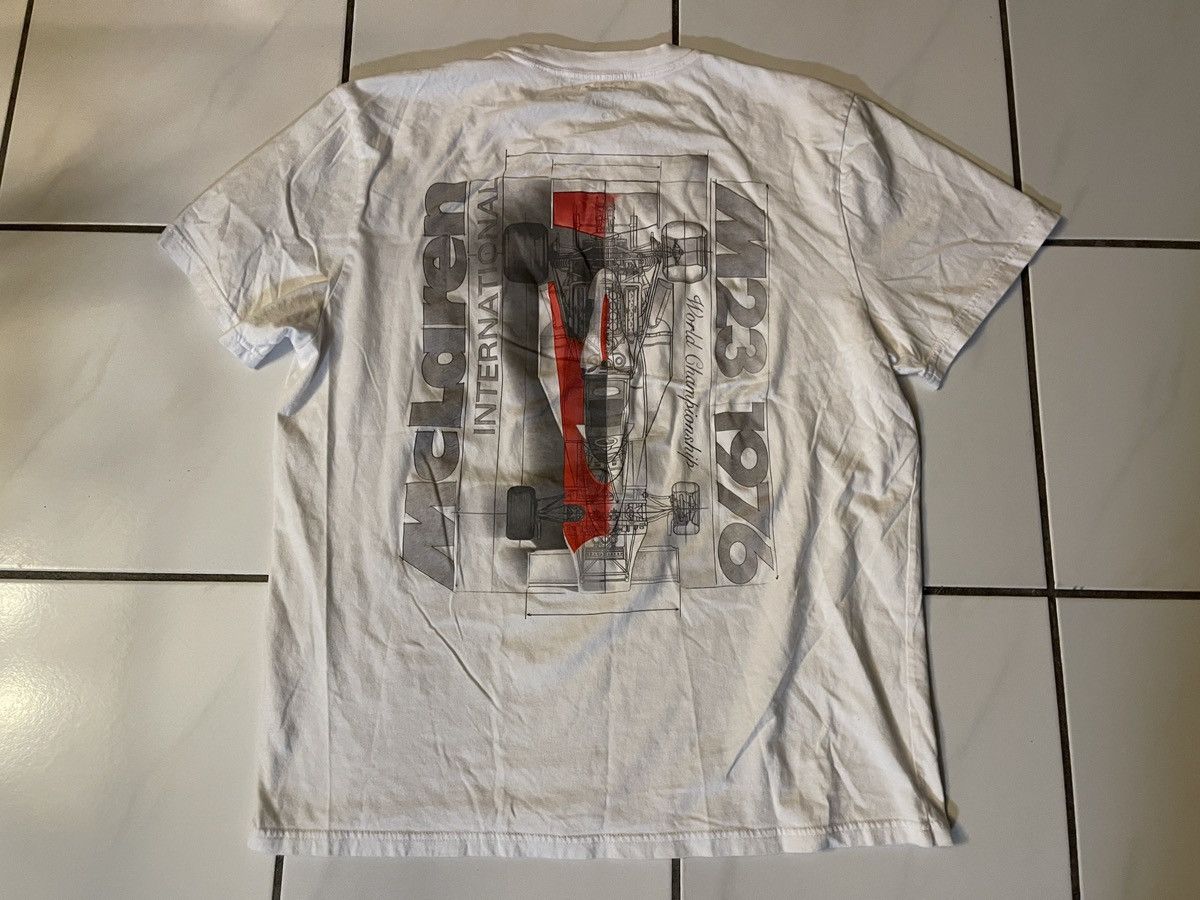 Hollister Hollister x McLaren Graphic T-shirt Men XL McLaren M23 1976 Size US XL / EU 56 / 4 - 1 Thumbnail