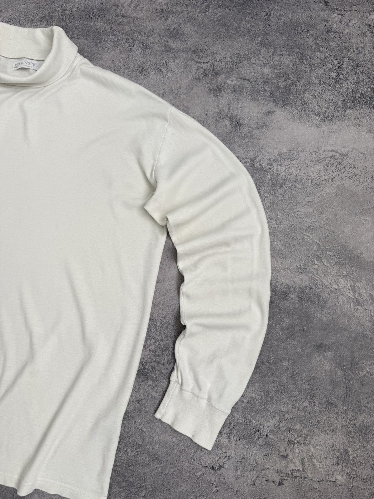 Sunspel Sunspel White Turtleneck Long Sleeve T-Shirt Tee Vintage Y2K Size US L / EU 52-54 / 3 - 8 Thumbnail