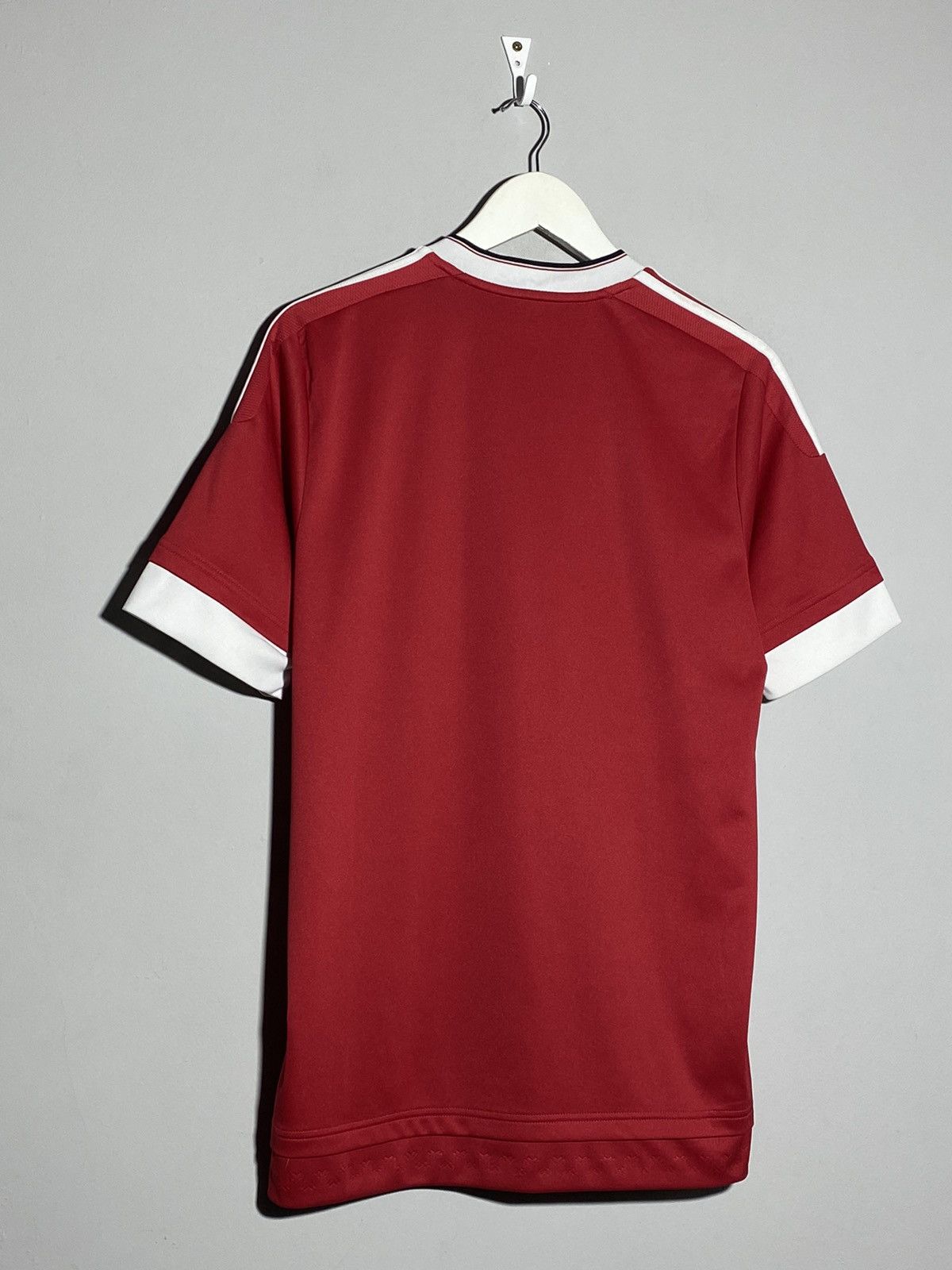 Adidas Adidas Manchester United 2015 2016 Home Football Shirt Size US M / EU 48-50 / 2 - 2 Thumbnail
