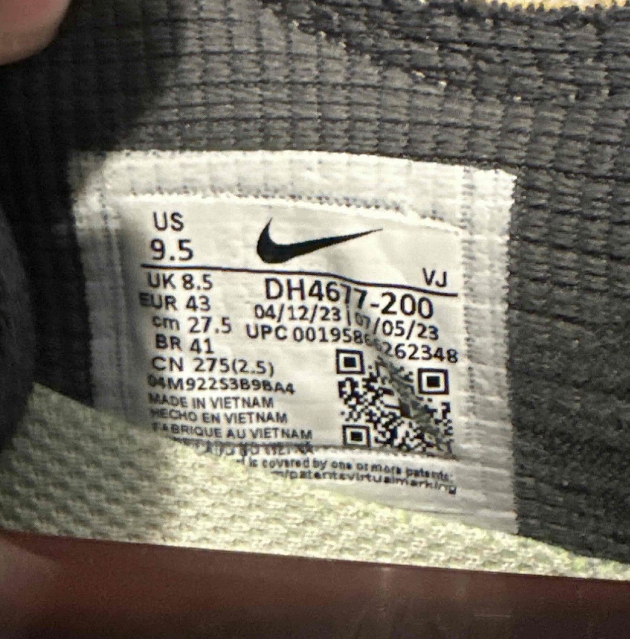 Nike Airmax 90 Size US 9.5 / EU 42-43 - 6 Thumbnail
