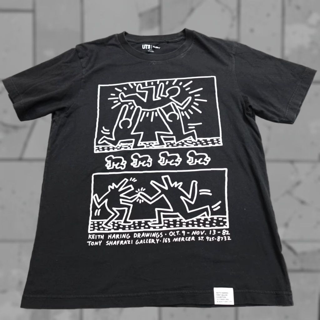 Uniqlo VINTAGE Uniqlo Keith Haring T-shirt Small Black First Exhibition shirt Mens S Black Graphic Print Crew Neck Short Sleeve Size US S / EU 44-46 / 1 - 1 Thumbnail