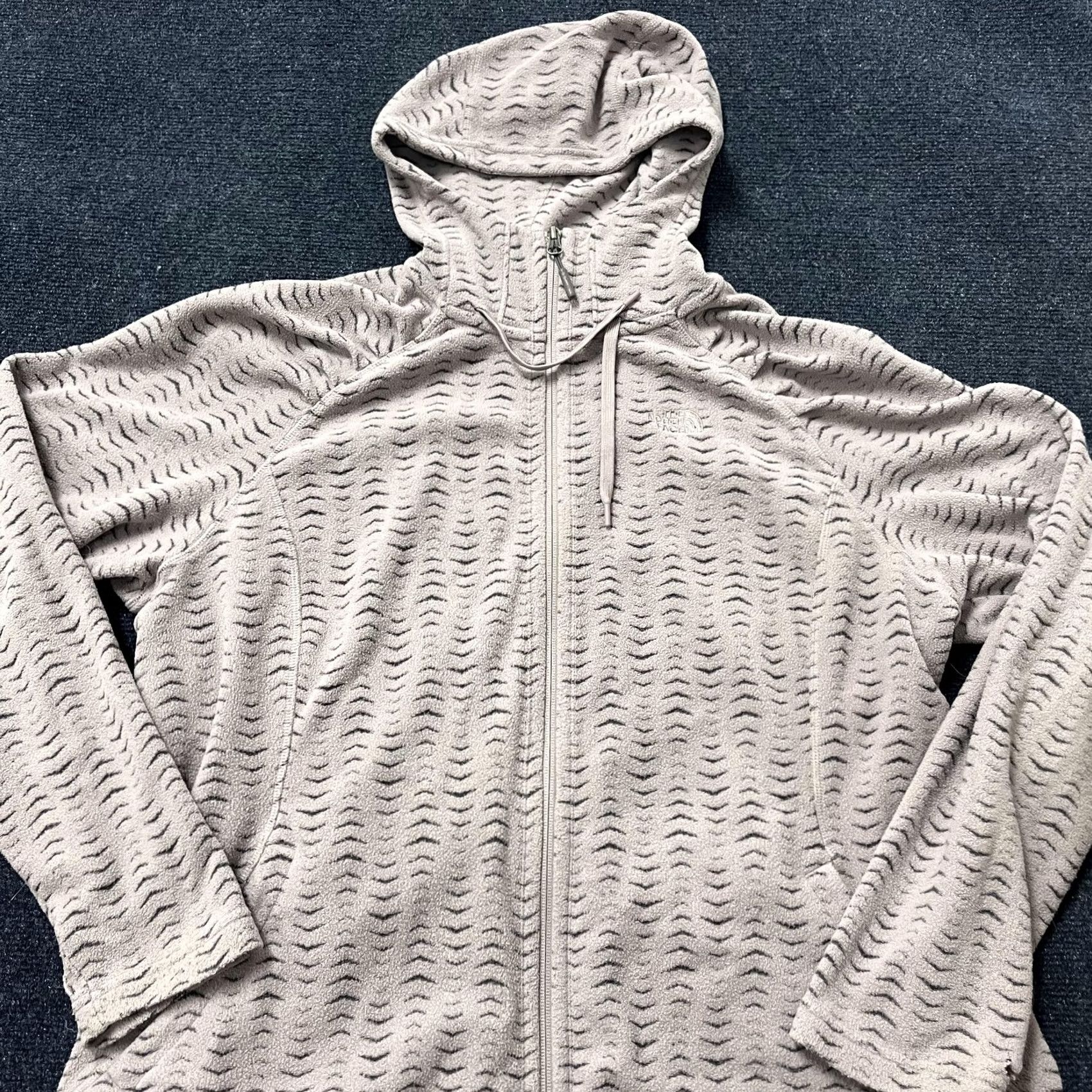 The North Face VINTAGE? No. The North Face Jacket Womens XXL Beige Fleece Hooded Full Zip Geometric Hiking Size XXL / US 16-18 / IT 52-54 - 2 Thumbnail