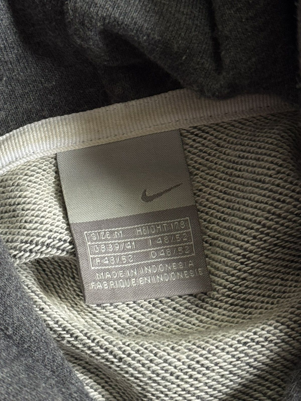 Nike Nike Air M/size vintage retro hoodie jumper pullover 90s Size US M / EU 48-50 / 2 - 6 Thumbnail