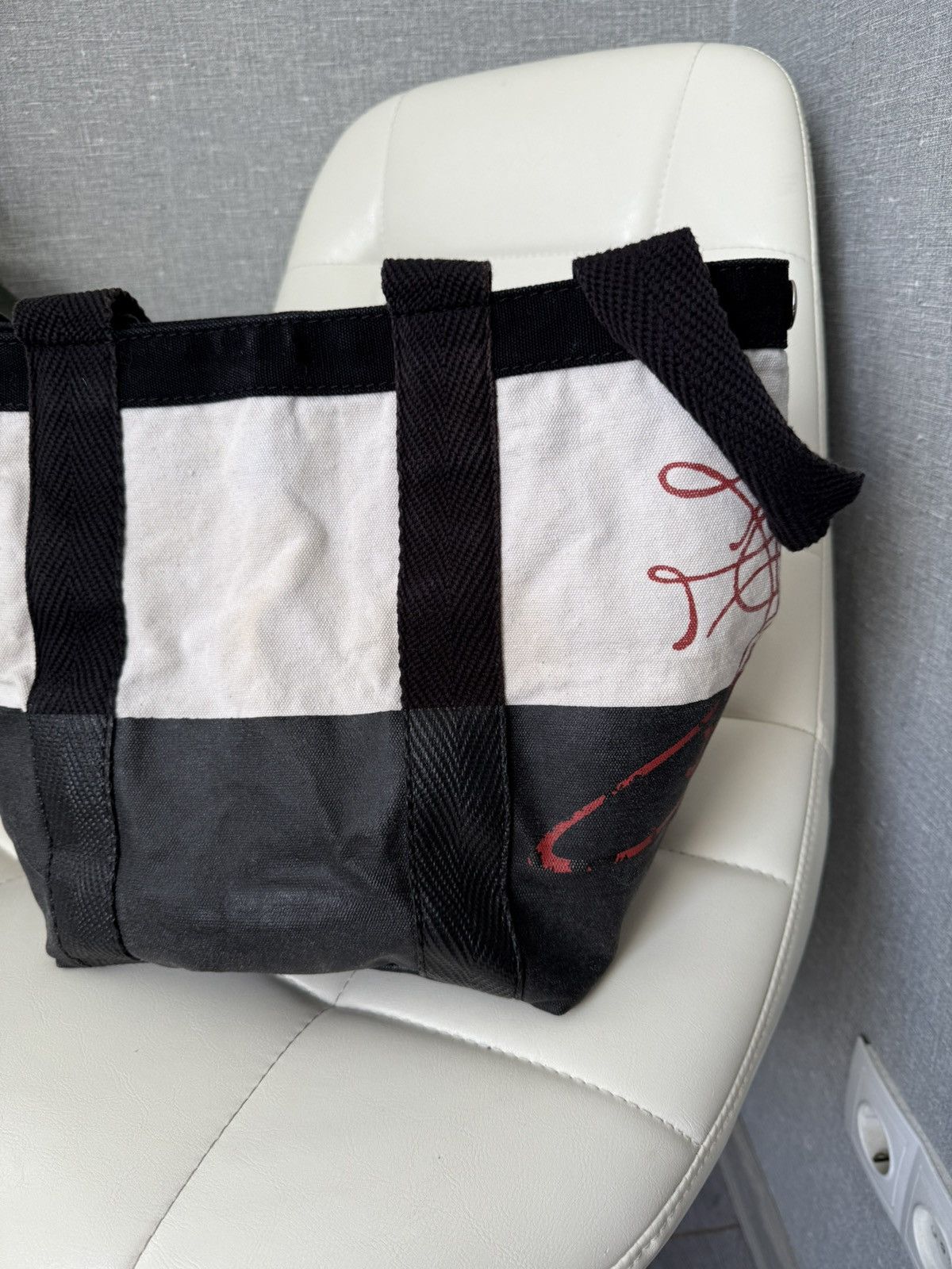 Vivienne Westwood Vivienne Westwood Women's Worker Small Runner Holdall Bag Size ONE SIZE - 17 Thumbnail