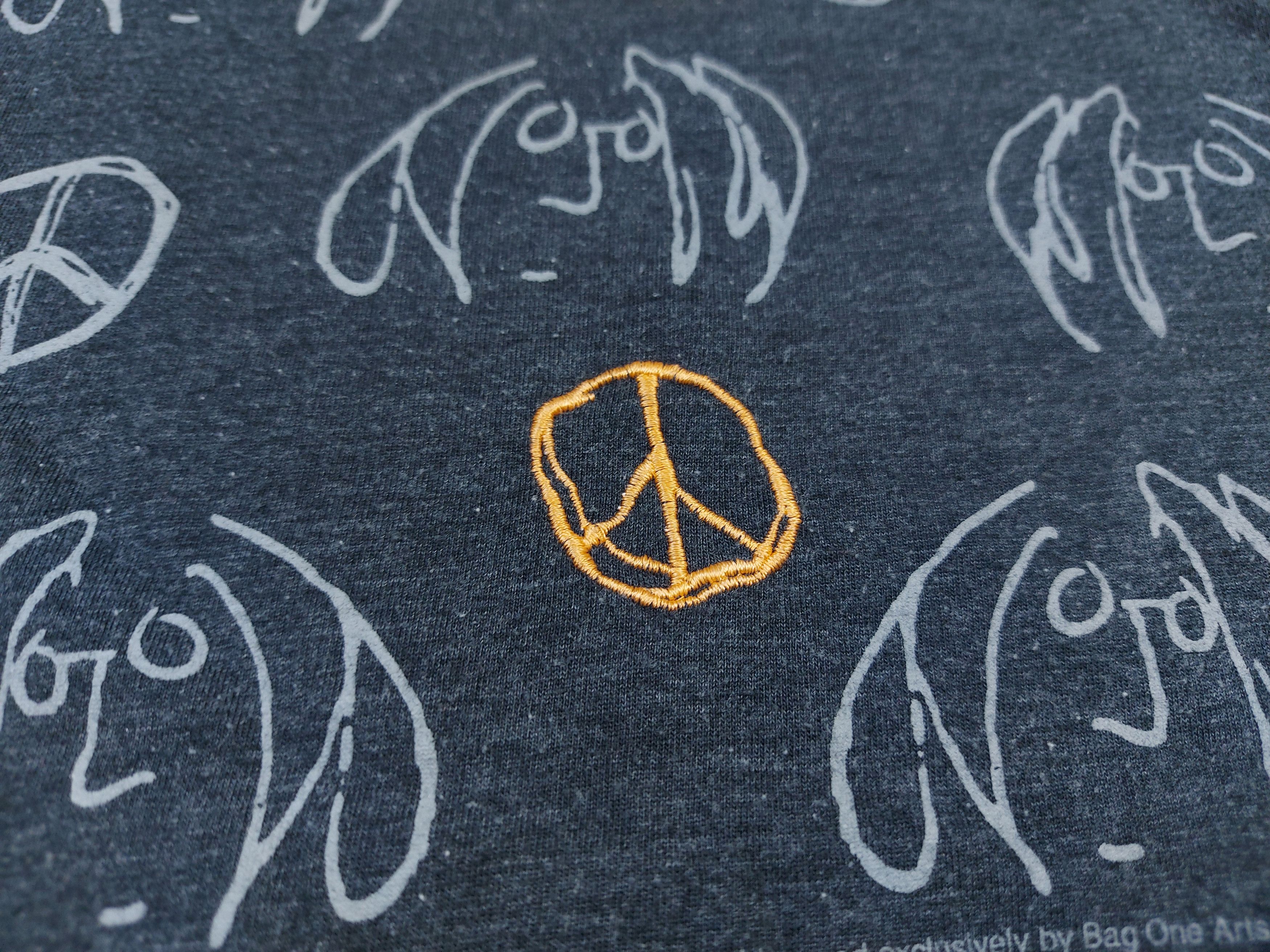 Band Tees Vintage 2008 John Lennon Yoko Ono Peace Embroidery TEE Size US M / EU 48-50 / 2 - 9 Thumbnail