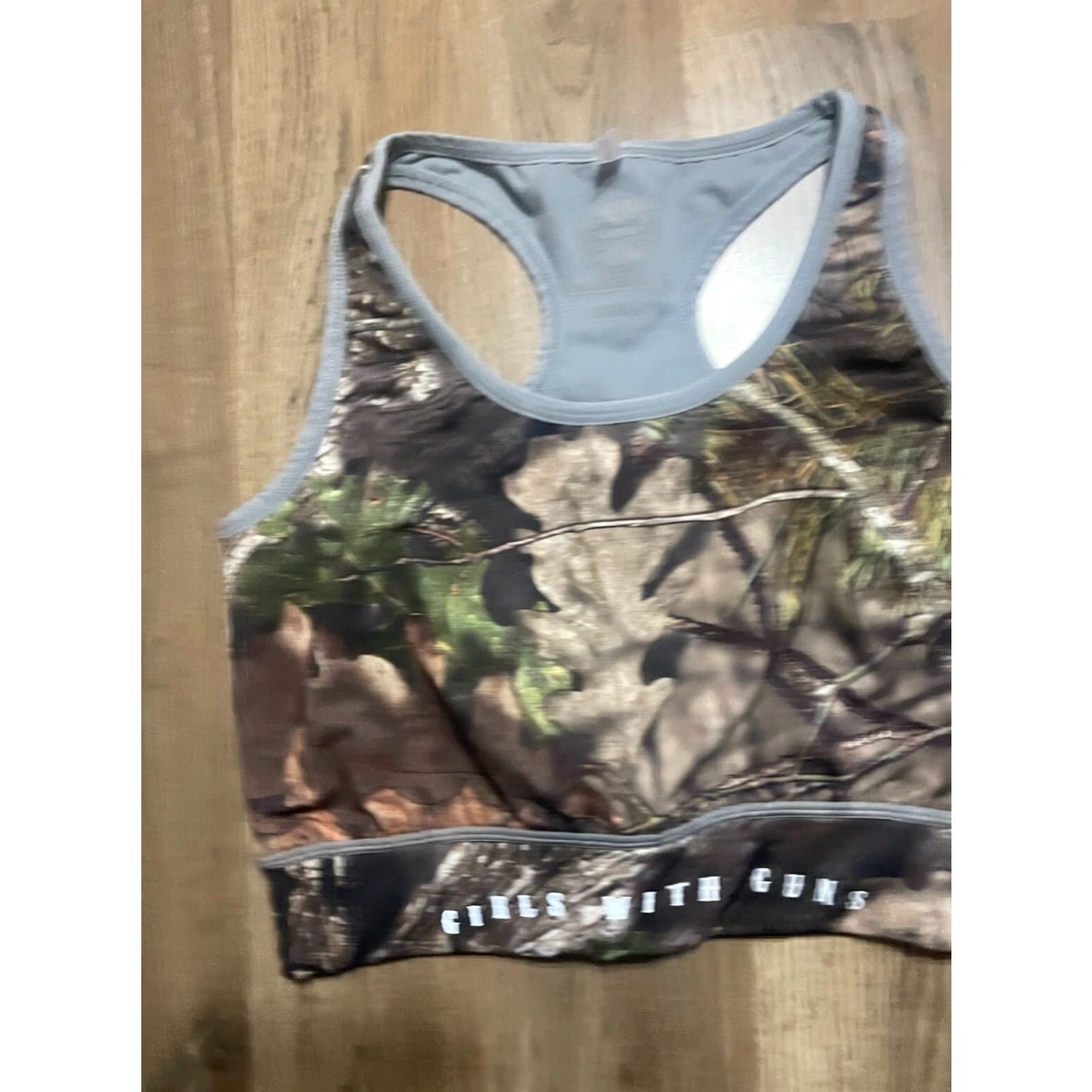 Vintage Girls with Guns Sports Bra Racerback Camouflage L Womens Large Black Wireless Pullover Backless Racerback Size ONE SIZE - 3 Thumbnail