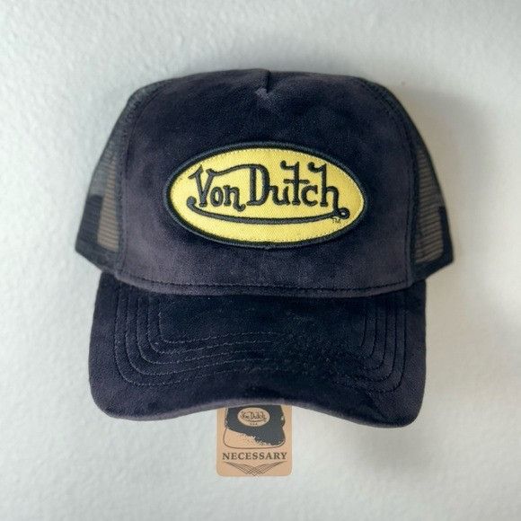 Designer × Von Dutch NWT VON DUTCH BLACK VELVET TRUCKER HAT Size ONE SIZE - 2 Thumbnail