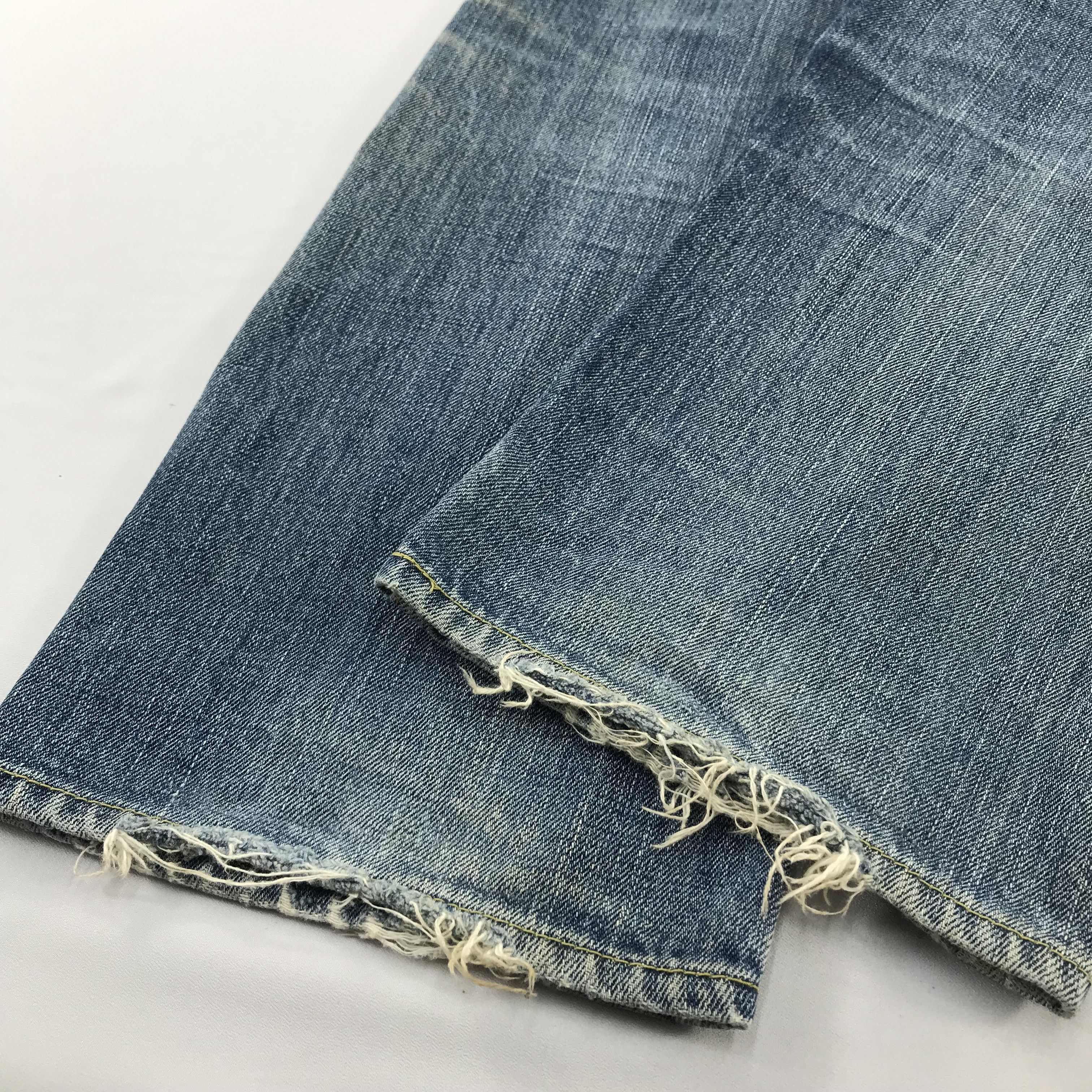 Levi's Vintage Levis 502 Big E Selvedge Jean Distress Denim KJ3469 Size US 29 - 6 Thumbnail