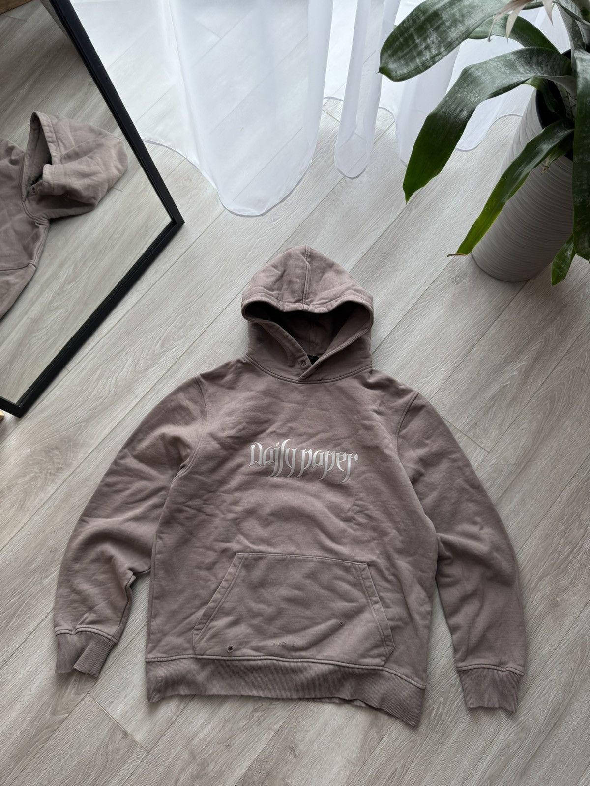 Daily Paper × Vintage DAILY PAPER VINTAGE CENTER LOGO OVERSIZE HOODIE Size US M / EU 48-50 / 2 - 1 Thumbnail