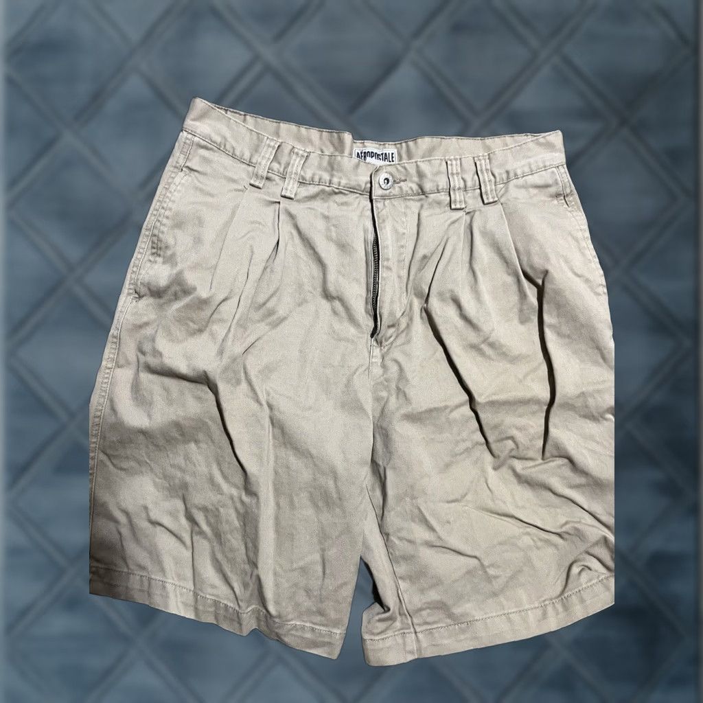 Vintage VINTAGE AÉROPOSTALE CHINO SHORTS Beige 90s Casual Mens Size 33 USA Made Size US 33 - 1 Thumbnail