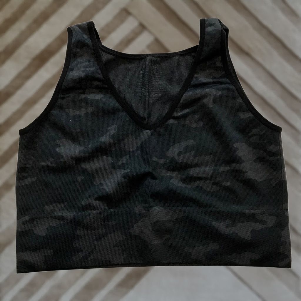 Spanx Spanx Camouflage Seamless Crop Tank Top M/M Black Grey Activewear Size M / US 6-8 / IT 42-44 - 1 Thumbnail