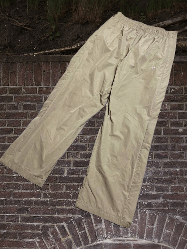 Nike × Vintage Nike Vintage Pants Baggy Sweatpants Drill Japanese Hype Y2K Size US 30 / EU 46 - 1 Thumbnail